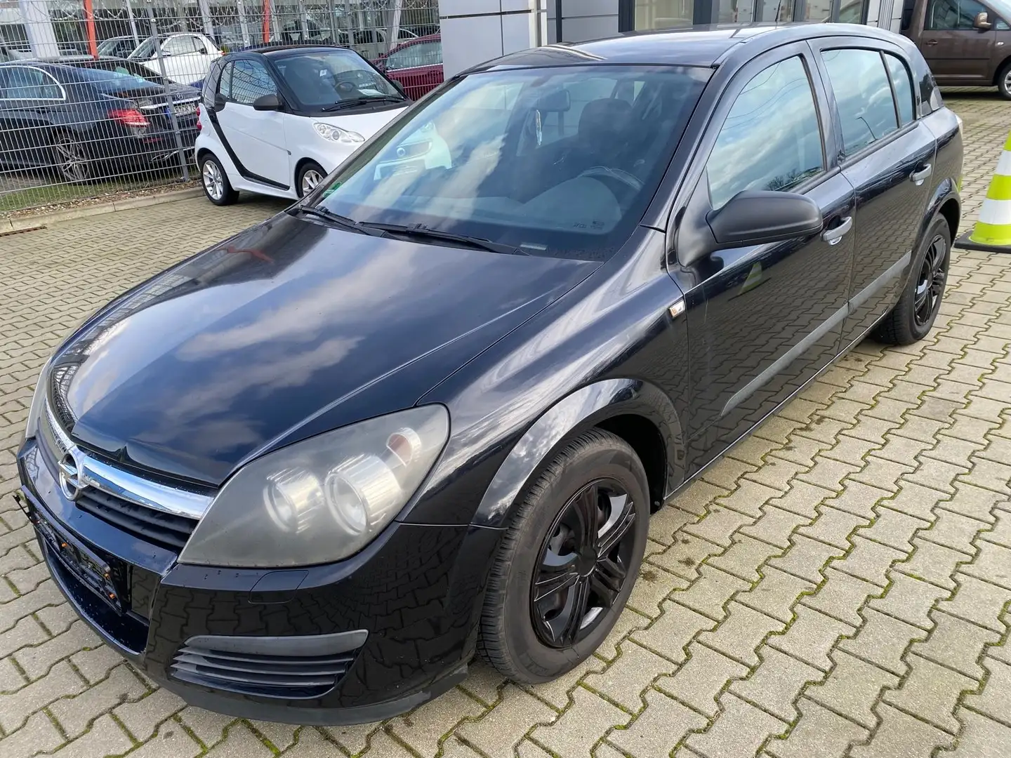 Opel Astra H Lim. Basis Negro - 1