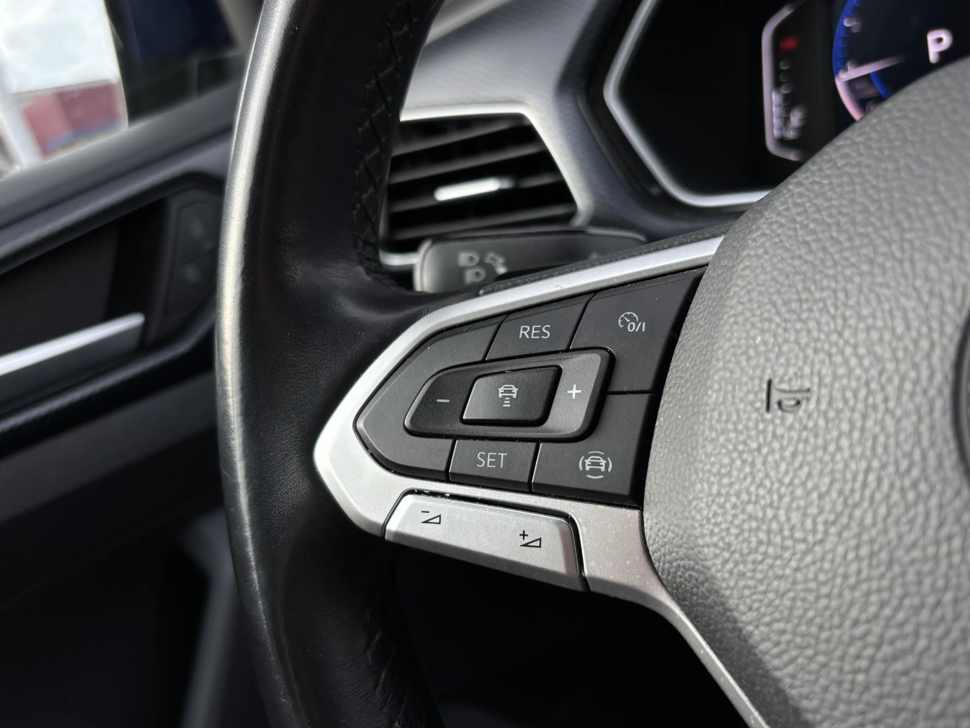 Volkswagen T-Cross 1.5 TSI Style Business R | Apple-Android | Stoel-V — photo 10