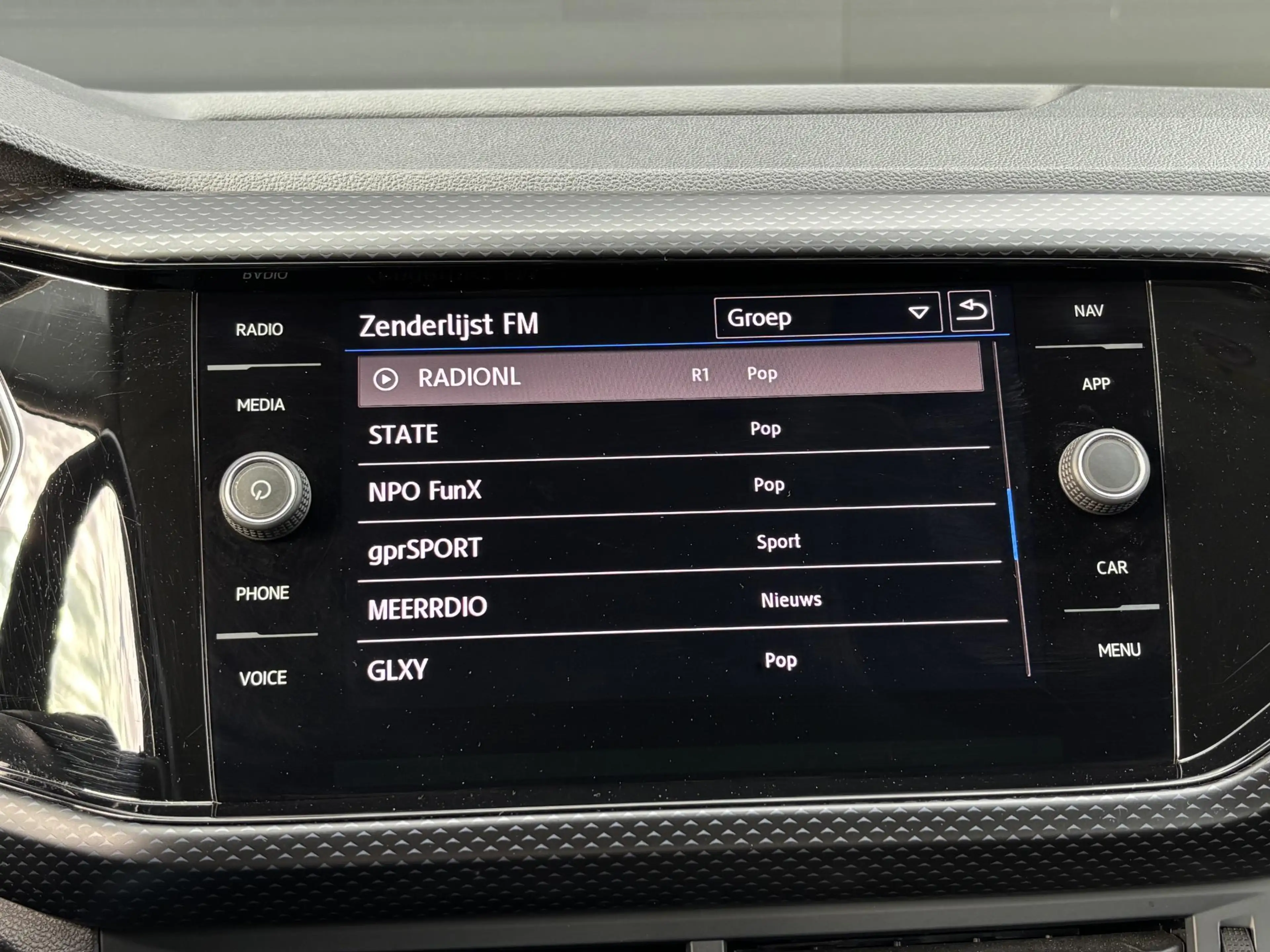 Volkswagen T-Cross 1.5 TSI Style Business R | Apple-Android | Stoel-V — photo 13