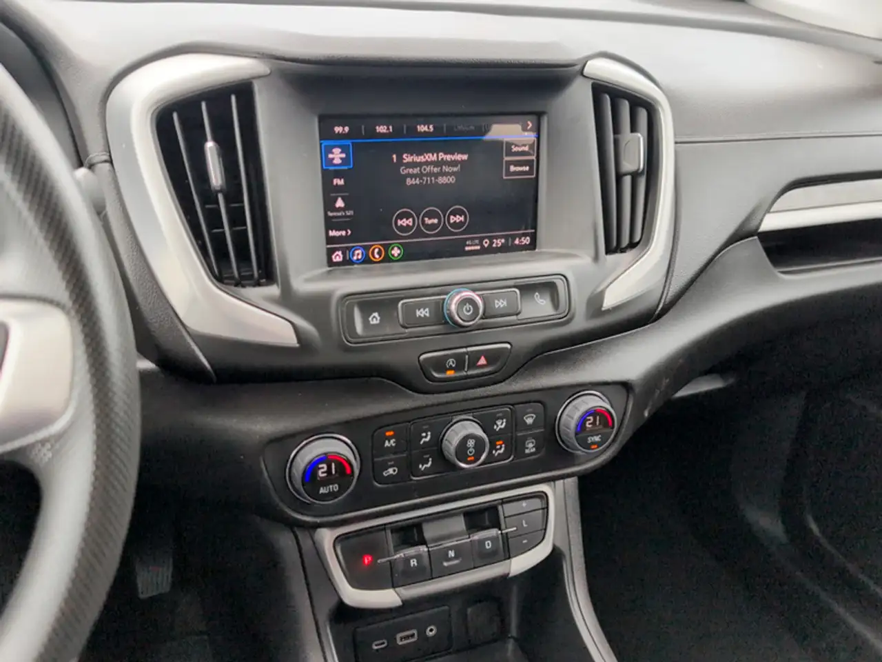 GMC Terrain снимка GMC Terrain