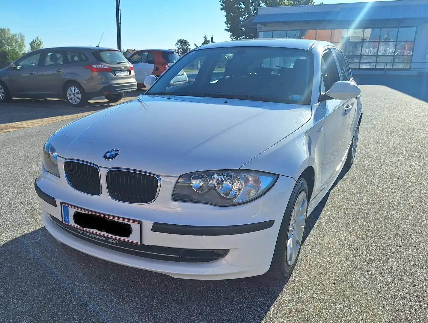 BMW 116 116d Weiß - 1