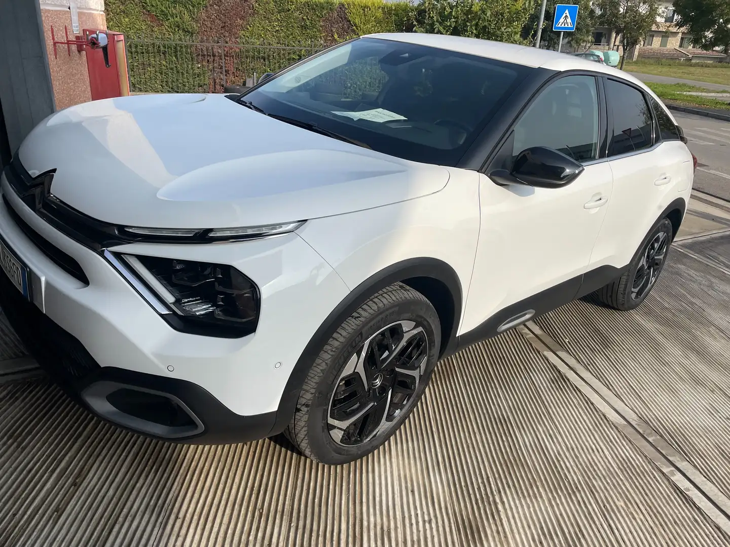 Citroen C4 C4 1.2 puretech Shine s Bianco - 1