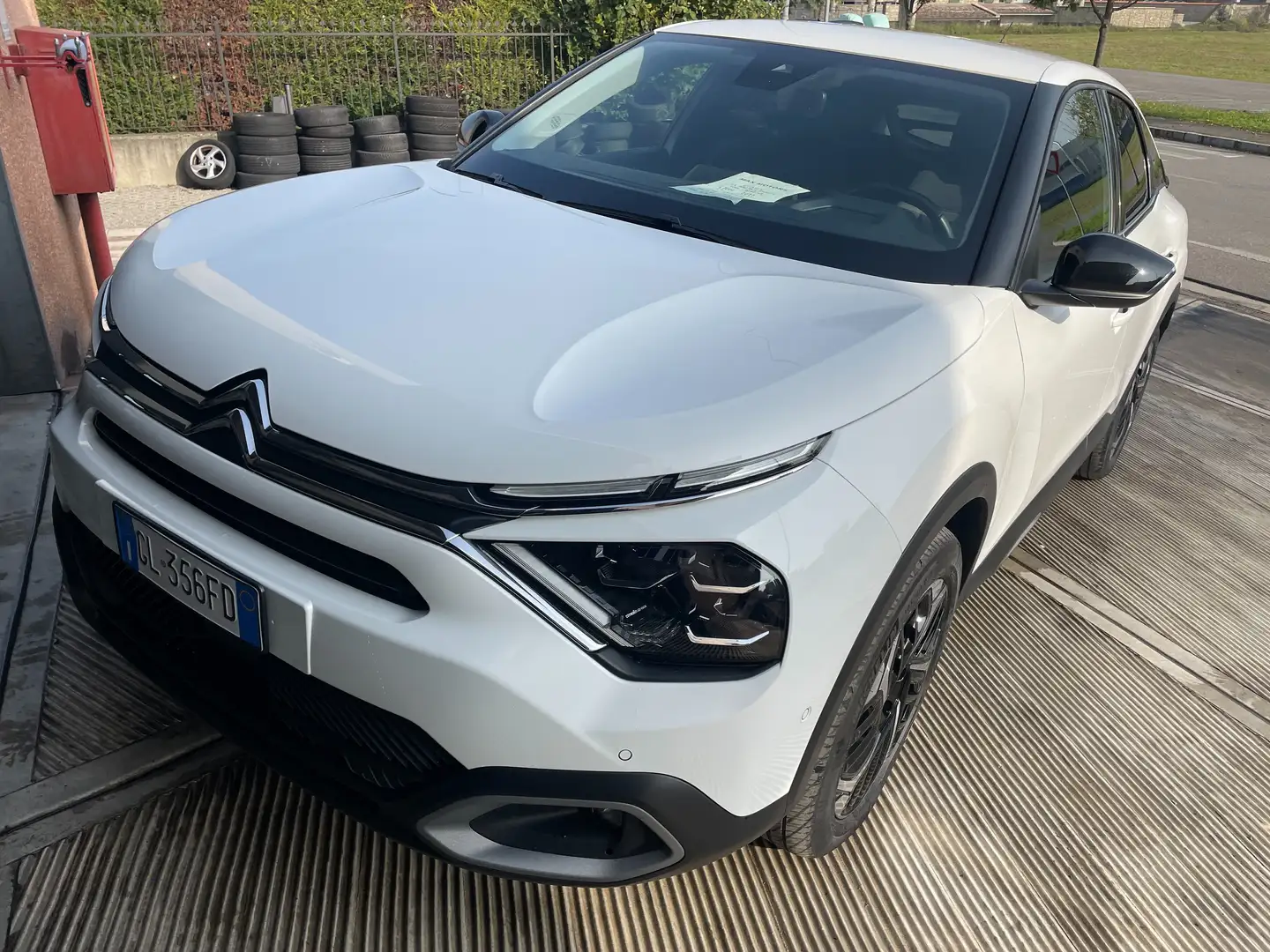 Citroen C4 C4 1.2 puretech Shine s Bianco - 2