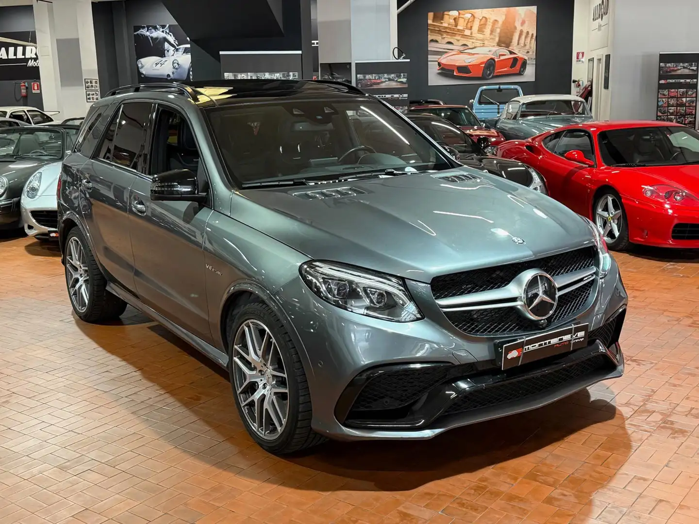 Mercedes-Benz GLE 63 AMG 4Matic 557 CV TAGLIANDI MERCEDES Grigio - 1