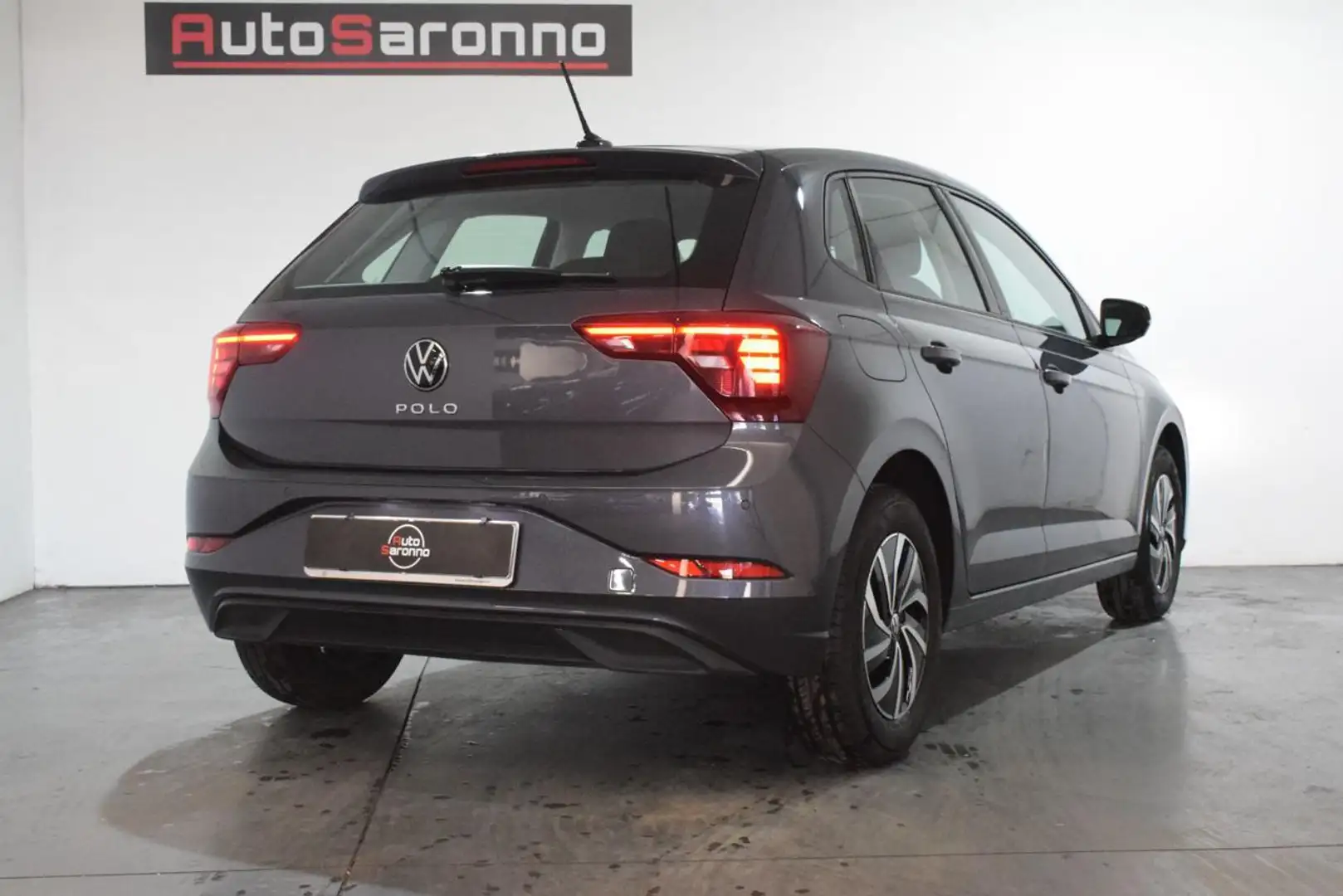 Volkswagen Polo 1.0 TSI DSG Style Grigio - 2