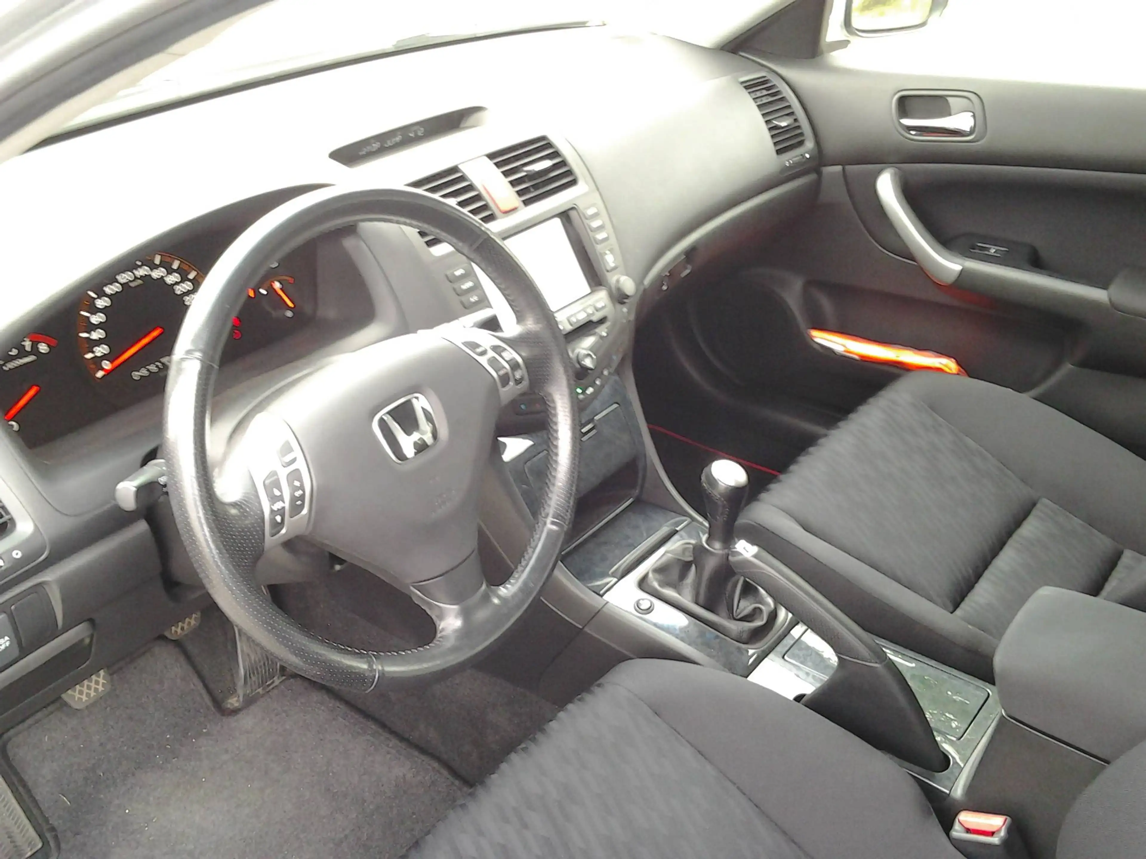 Honda Accord Accord Tourer 2.4 i Executive AU/HU 06/2027 — photo 7