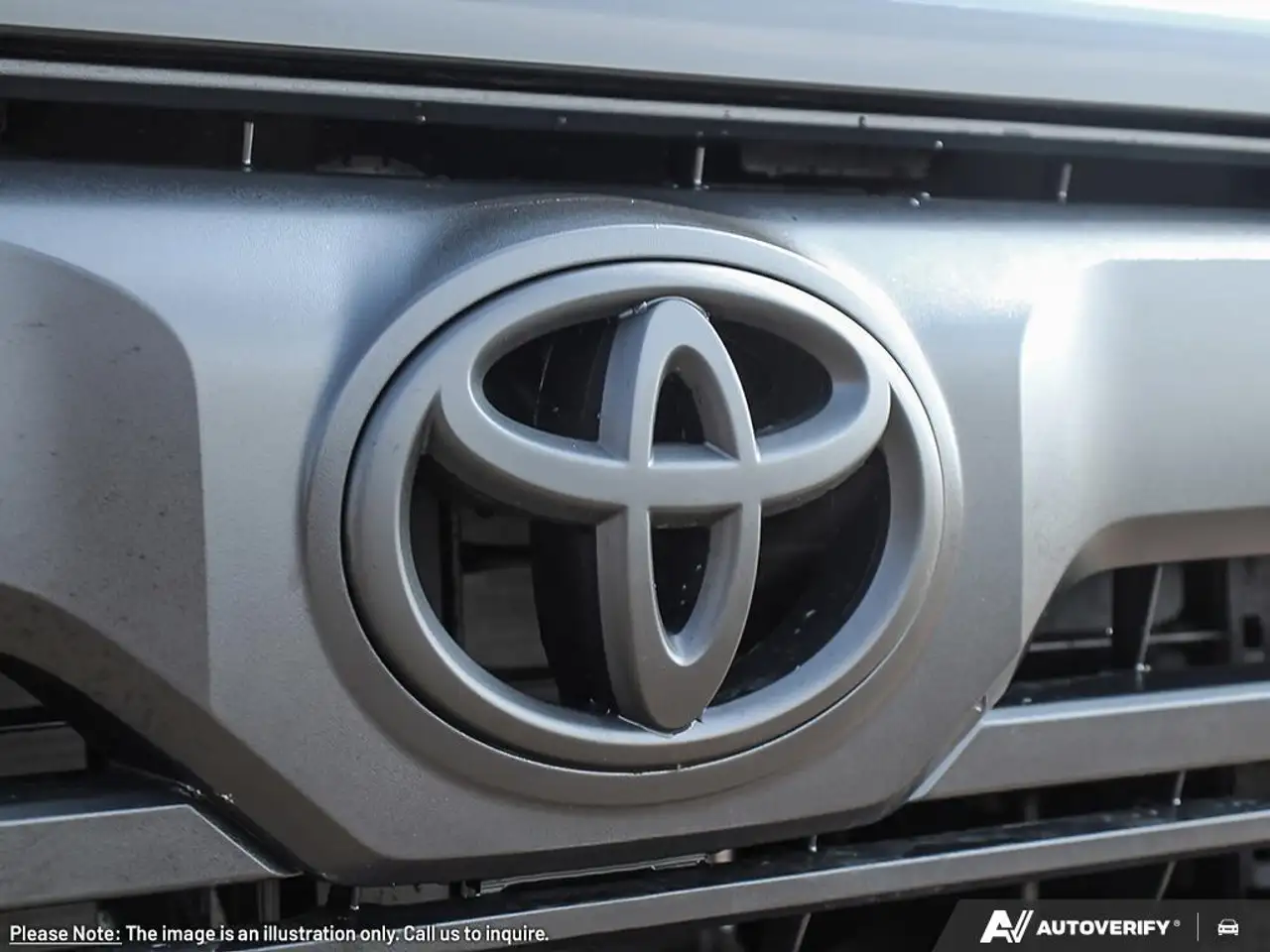 Toyota Tundra снимка Toyota Tundra