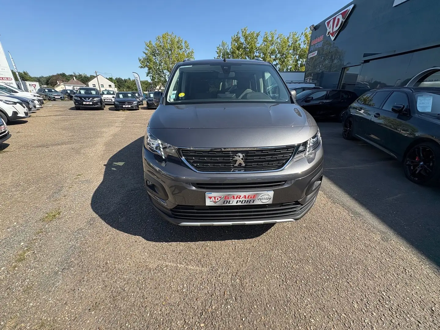 Peugeot Rifter 1.5 BLUEHDI 130CH S\u0026S STANDARD ALLURE Gris - 2