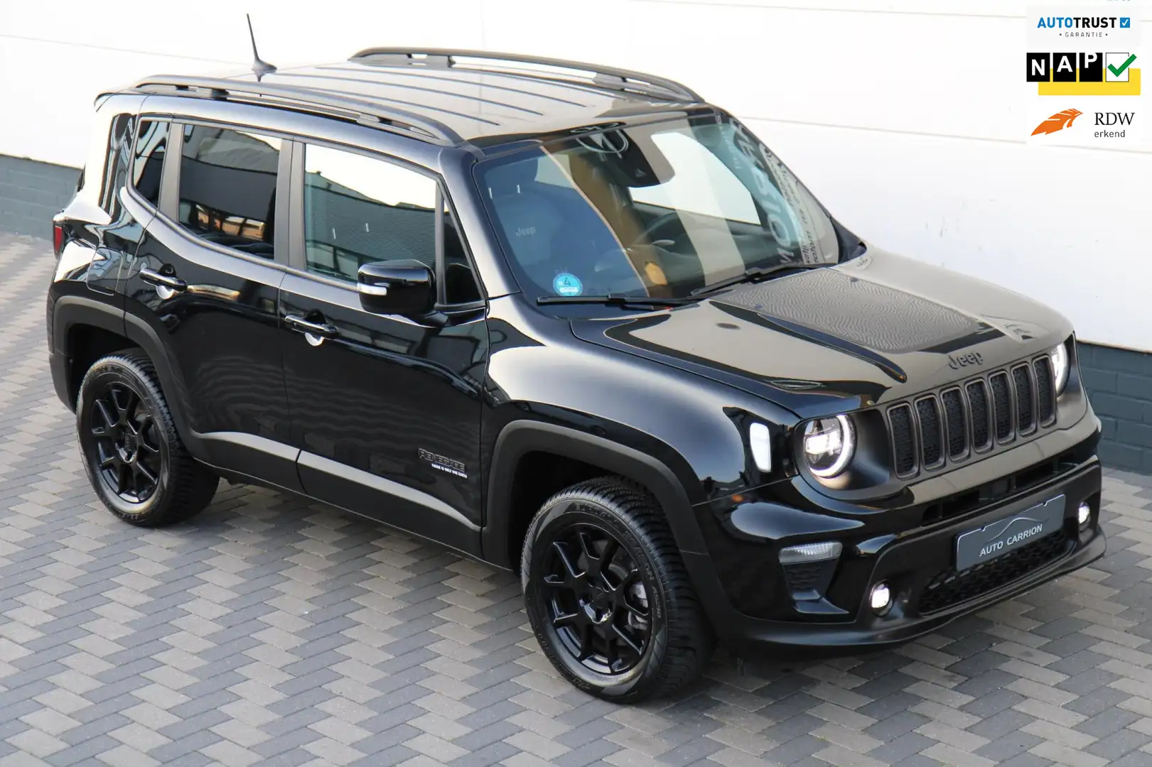 Jeep Renegade 4xe 240 Plug-in Hybrid Electric Carplay BTW !! Zwart - 1