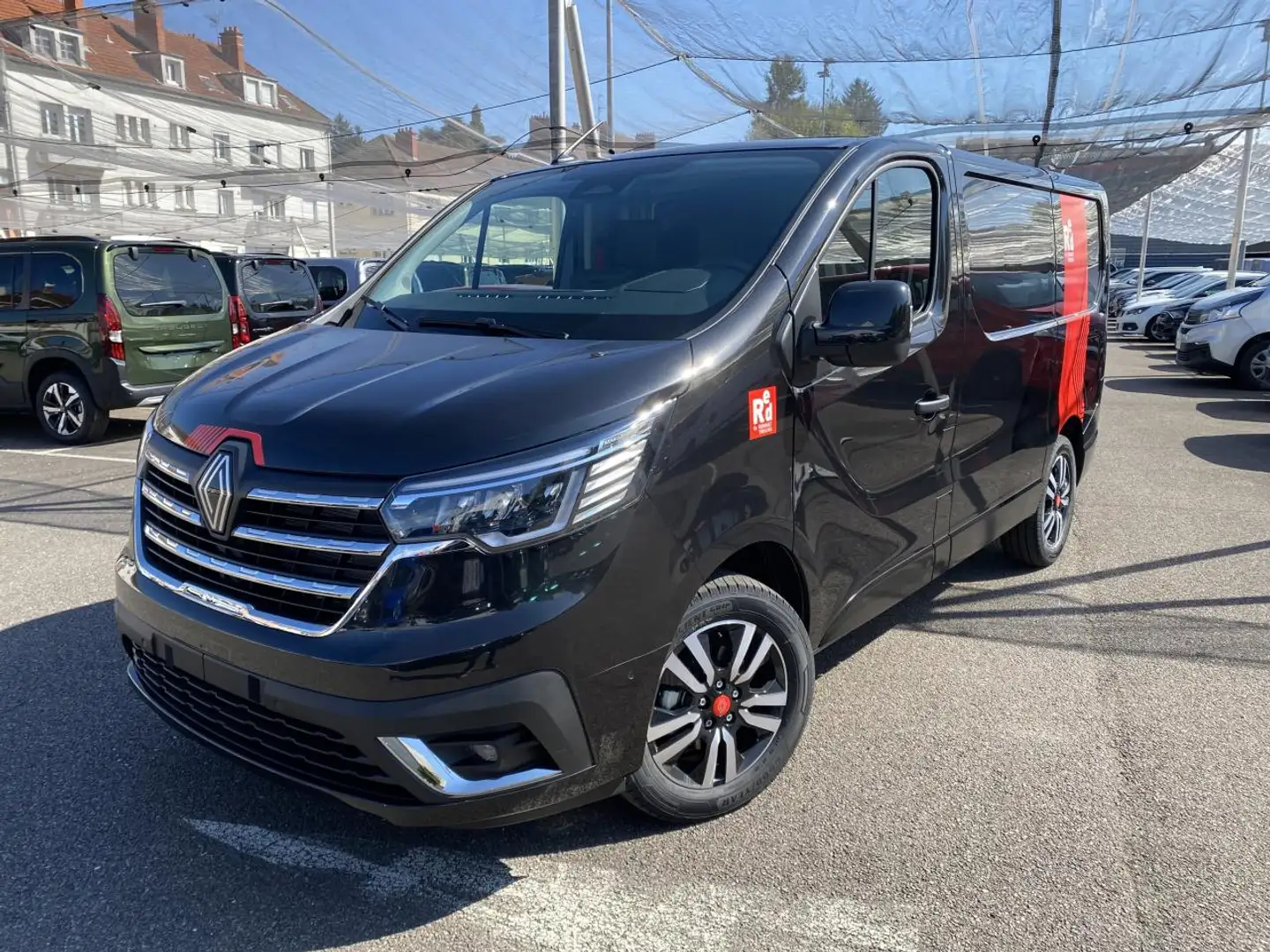 Renault Trafic FOURGON L1H1 3T BLUE DCI 150 BVA9 GSR2 EXCLUSIVE Noir - 1