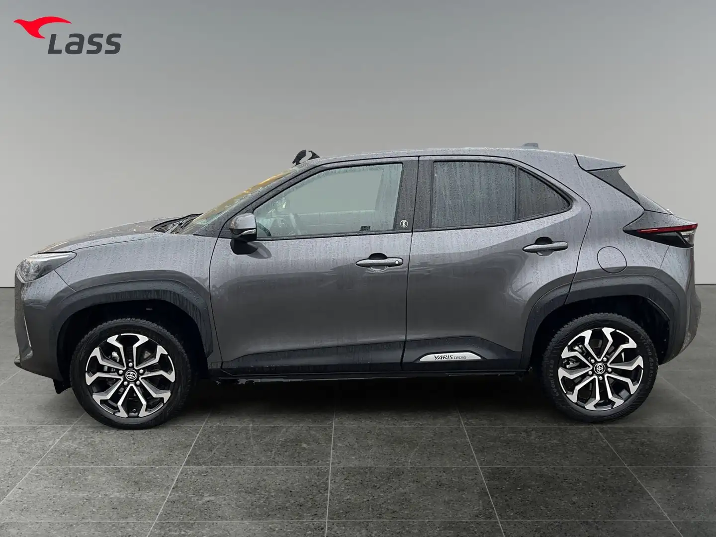 Toyota Yaris Cross 1.5 Team Deutschland Grau - 2