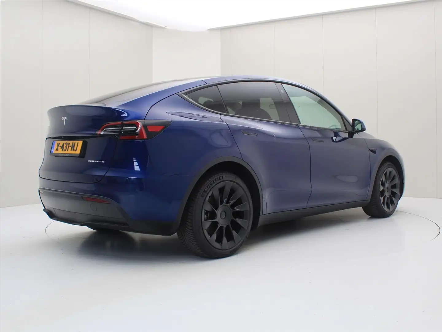 Tesla Model Y Long-Range AWD 351pk 75 kWh [ TREKHAAK+AUTOPILOT+2 Modrá - 2