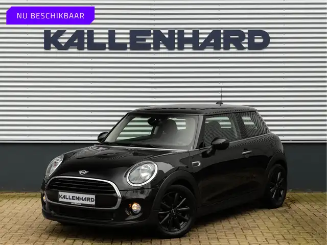 MINI Cooper Mini 1.5 - Navigatie - Airco - Cruise Control - Al