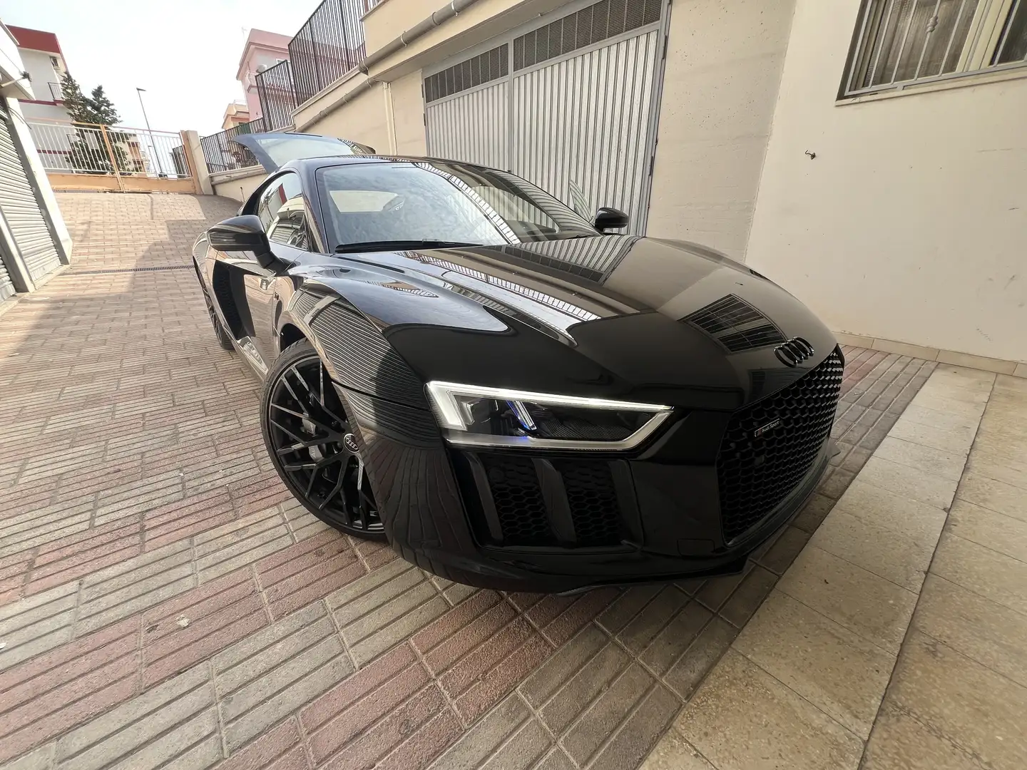 Audi R8 Coupe 5.2 V10 fsi Plus NUOVISSIMA - 2
