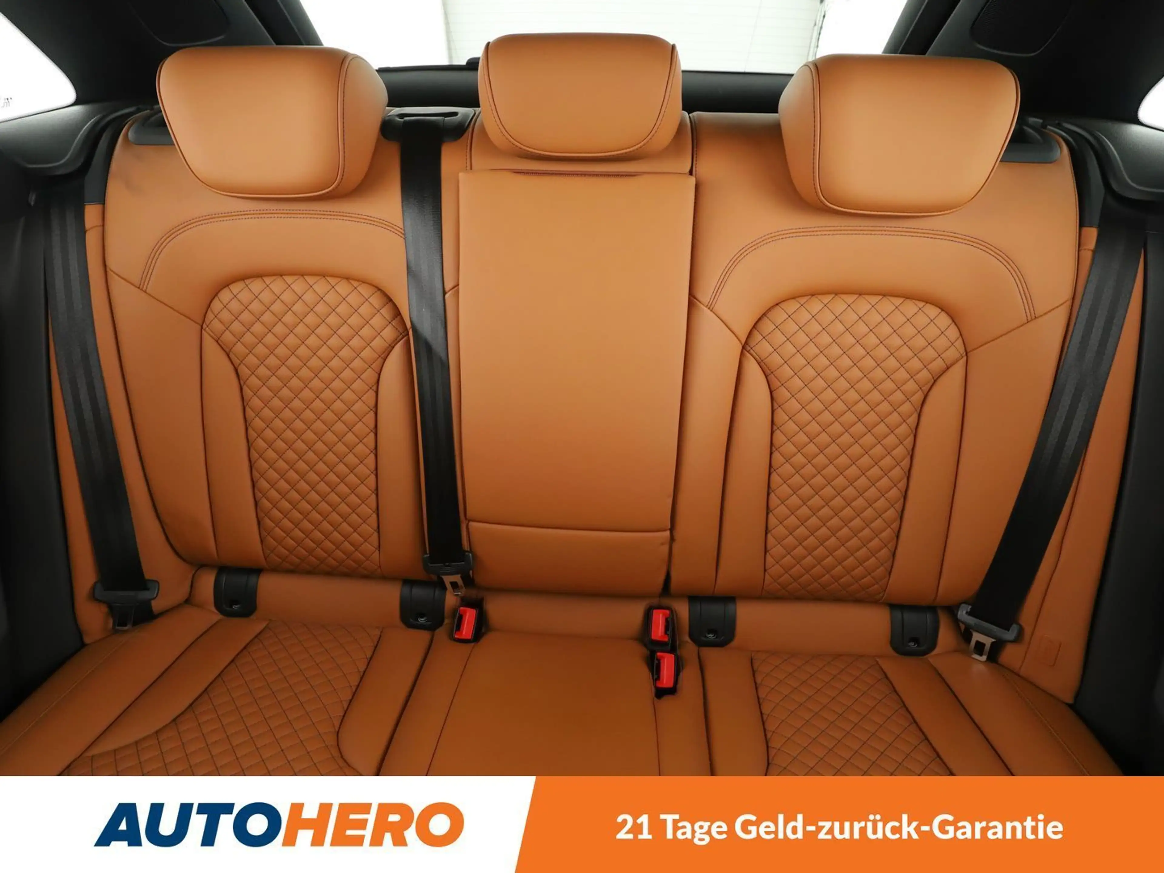 Audi RS Q3 2.5 TFSI quattro Performance Aut.*NAVI*LED*TEMPO* — photo 15