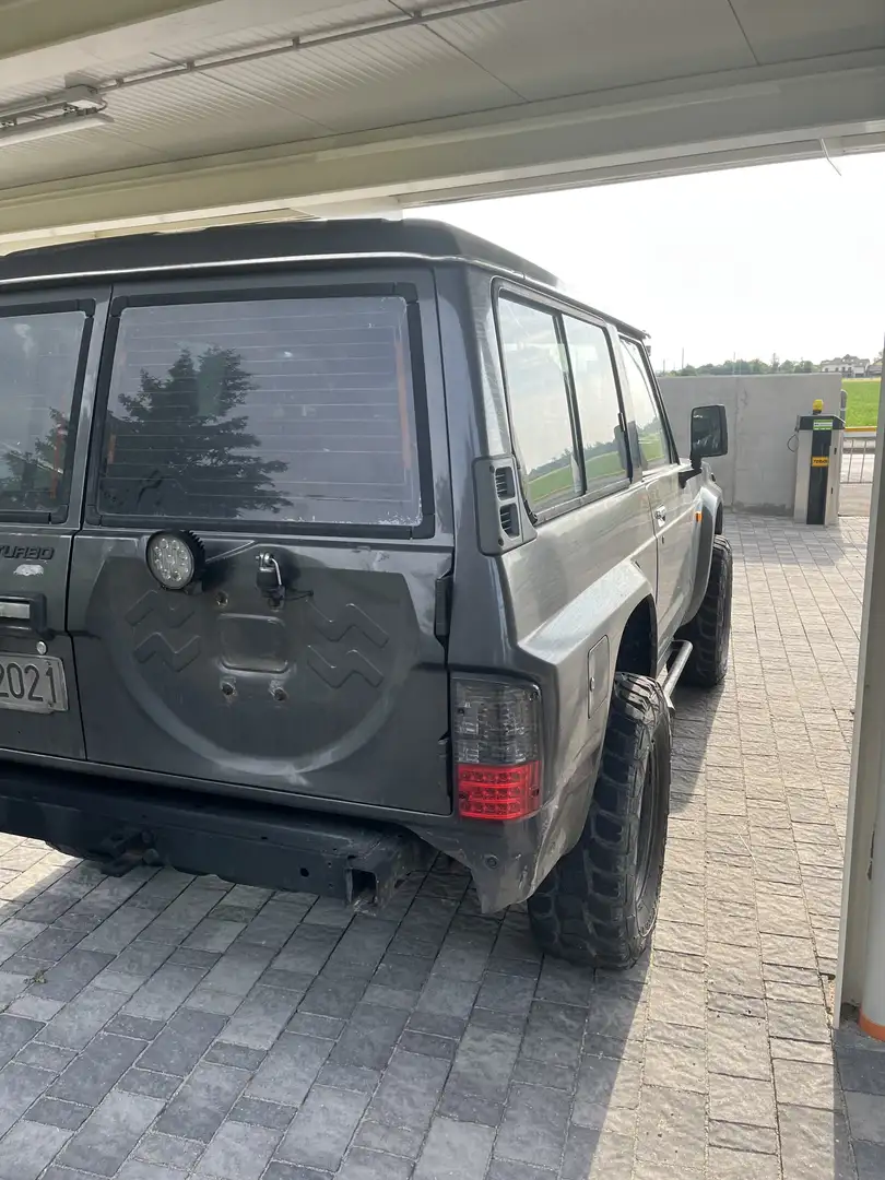 Nissan Patrol GR 2.8d 4x4 - 2