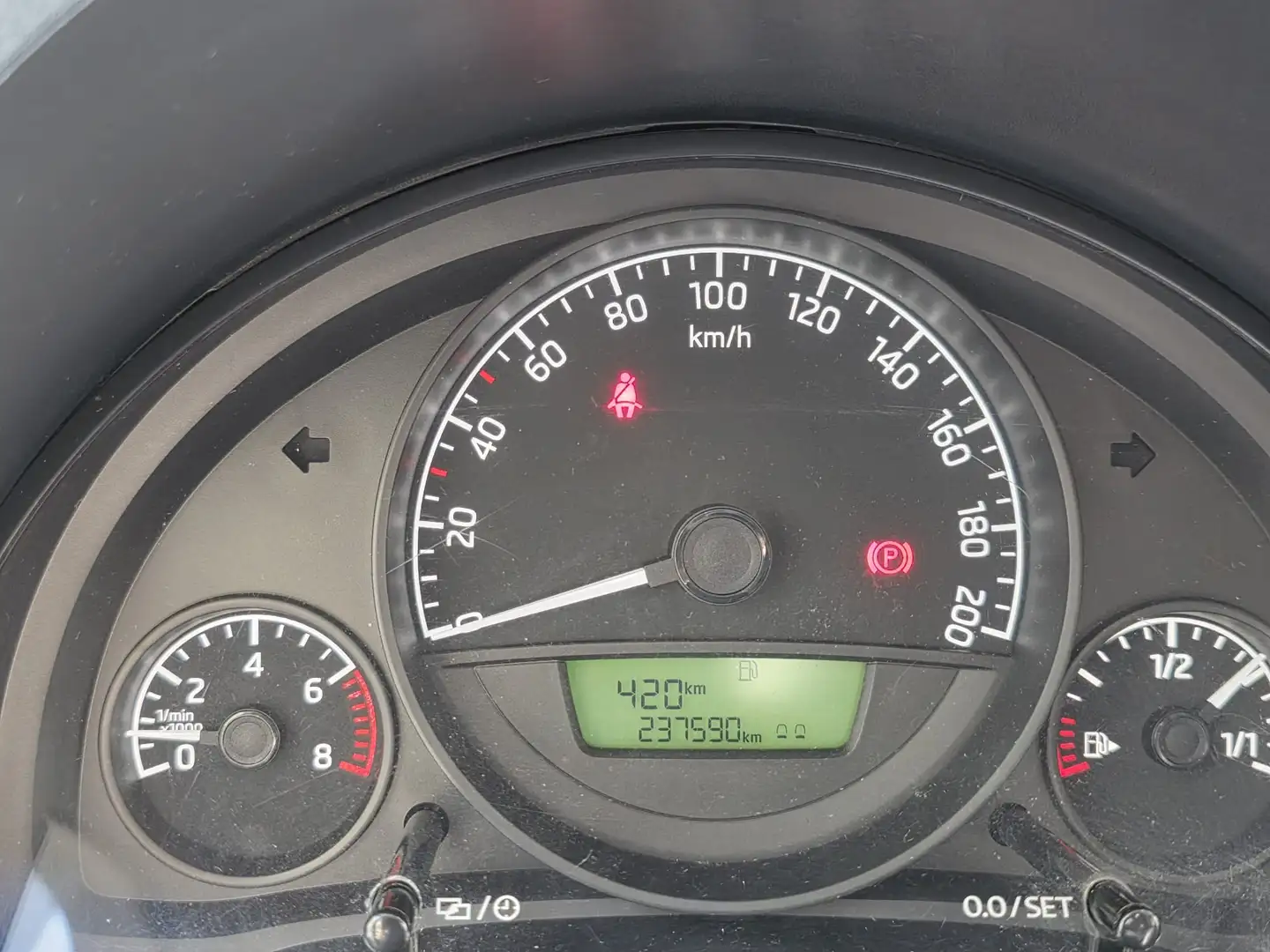 Skoda Citigo 1.0 MPI Green tec Elegance Bílá - 2