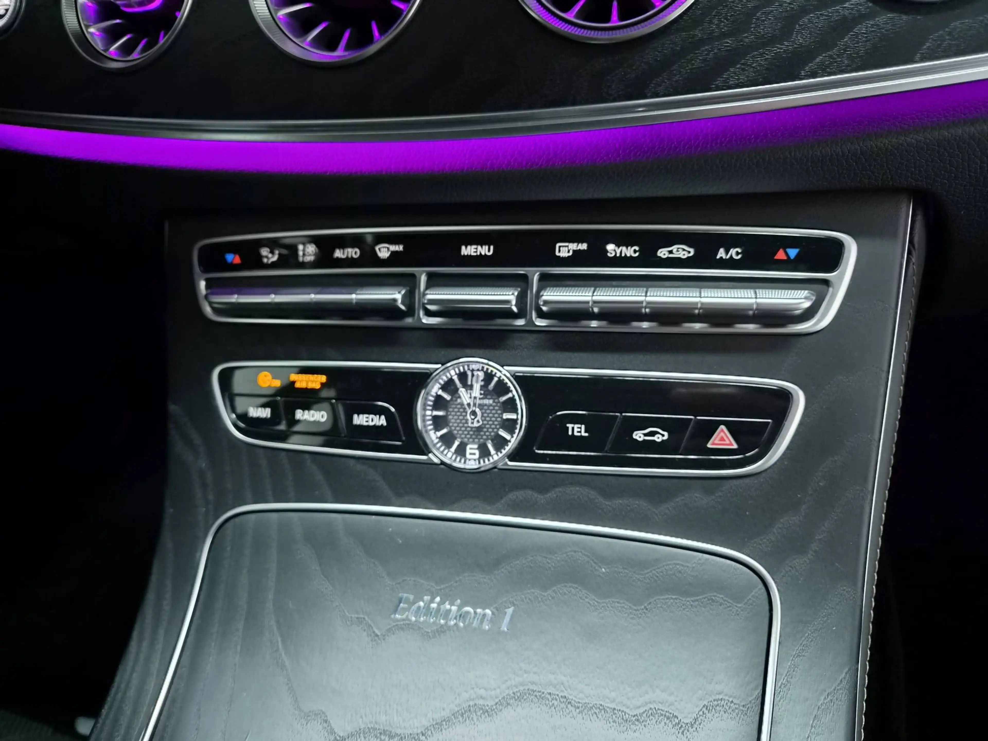 Mercedes-Benz CLS 350 d 4Matic Edition 1 AMG designo magno MATT IWC 20" — photo 14