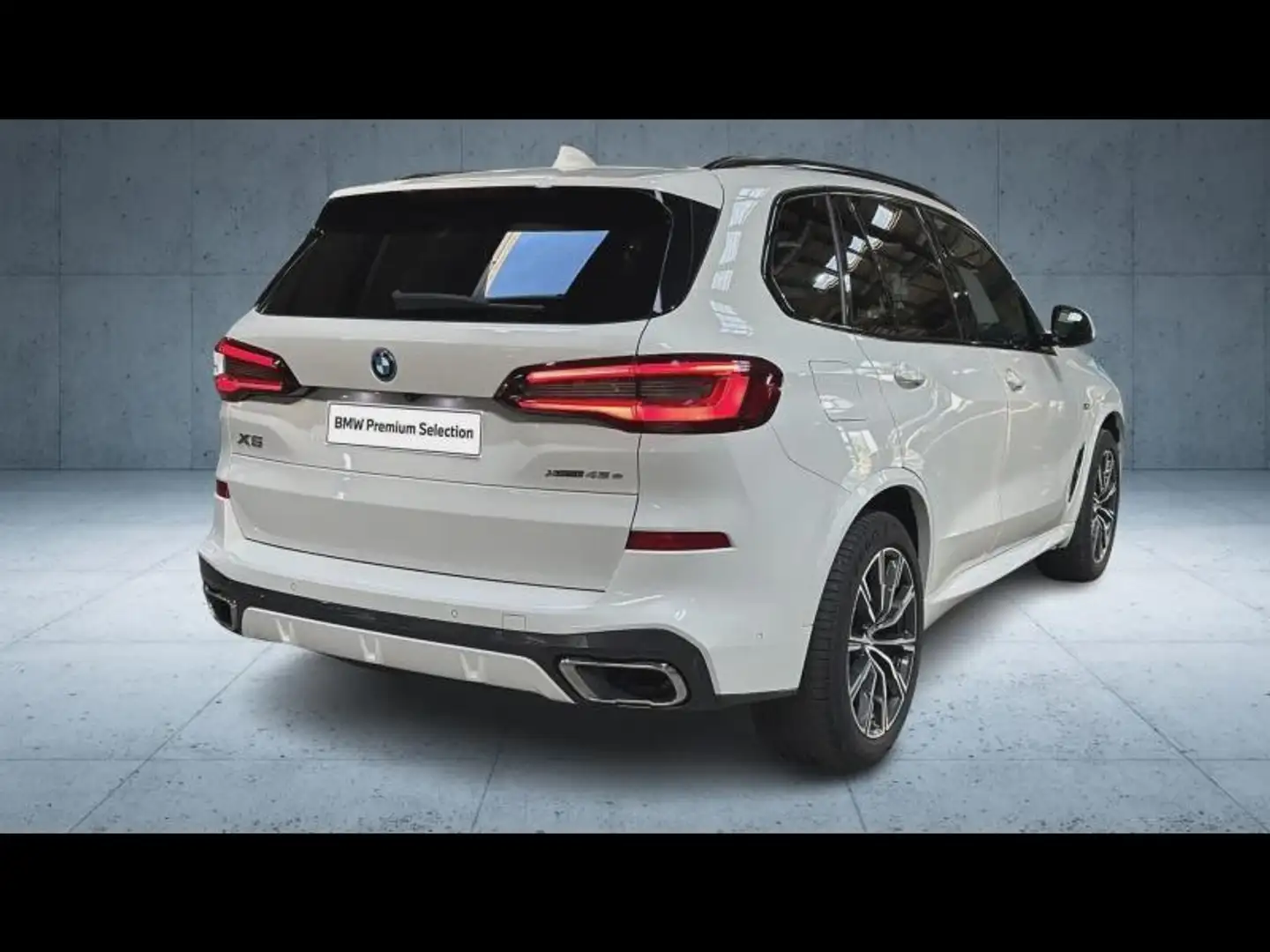 BMW X5 xDrive45e 394ch M Sport 17cv Weiß - 2