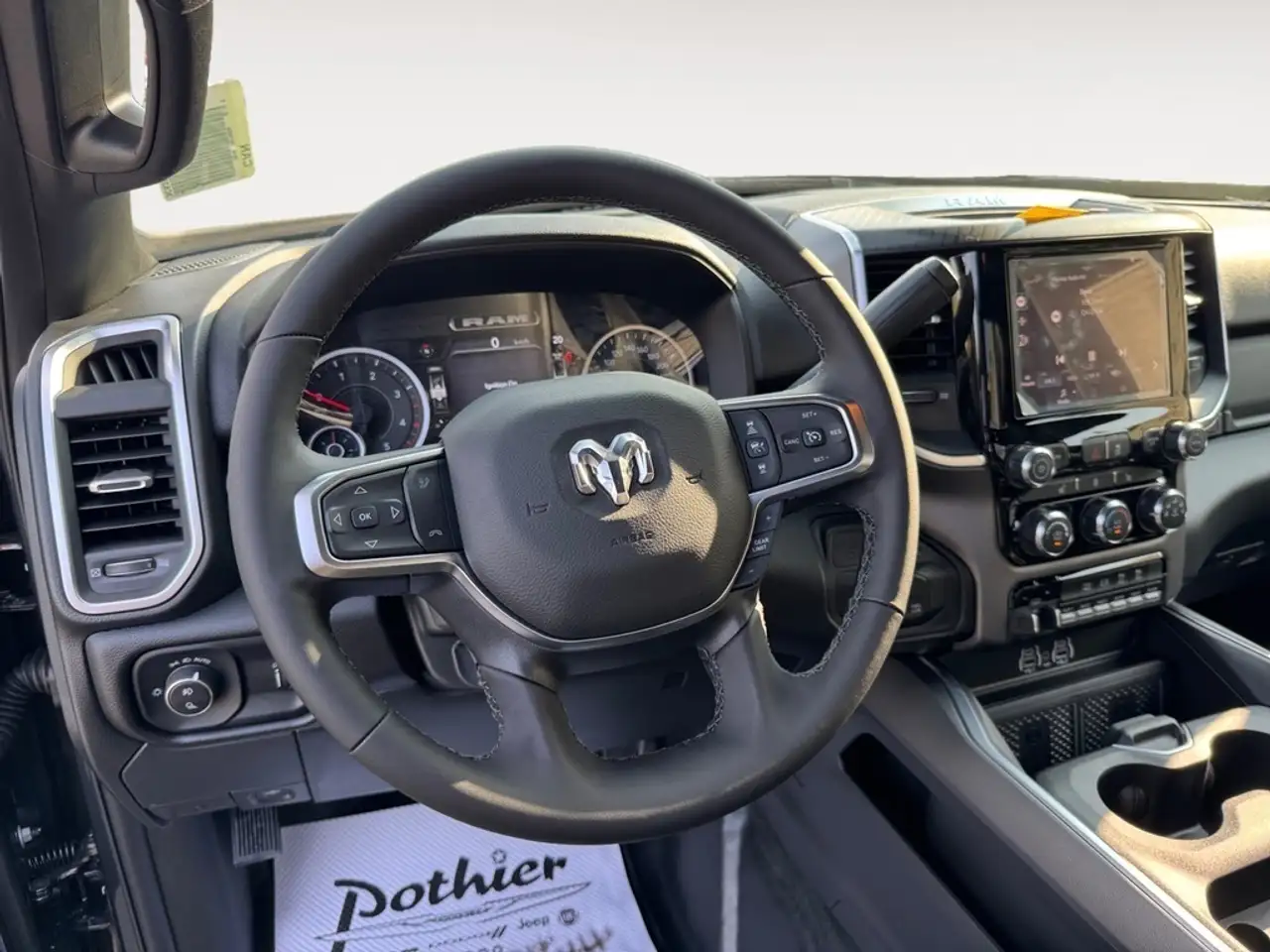 RAM 3500 снимка RAM 3500