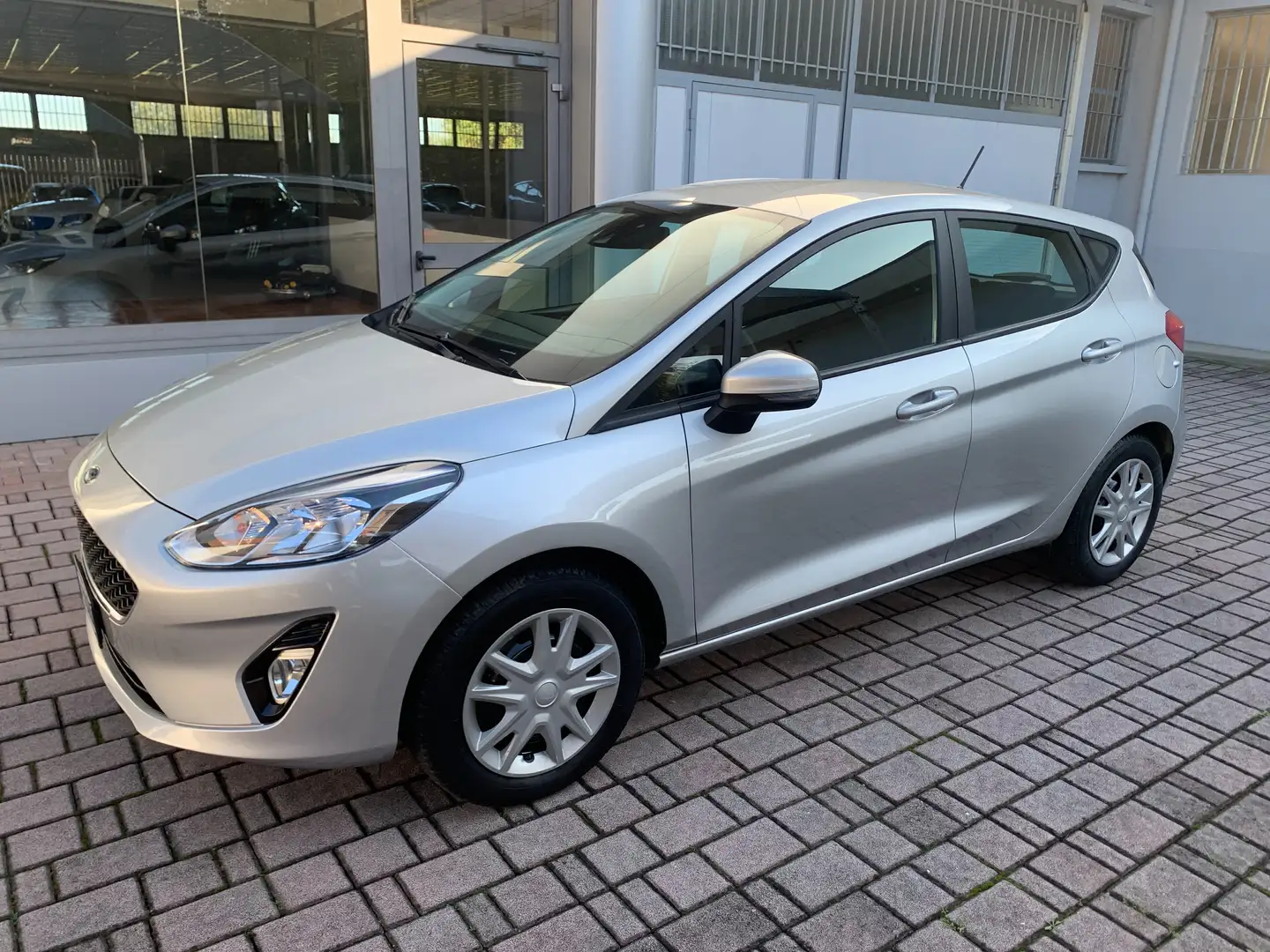 Ford Fiesta Fiesta 5p 1.1 Plus 85cv my19.5 Zilver - 1
