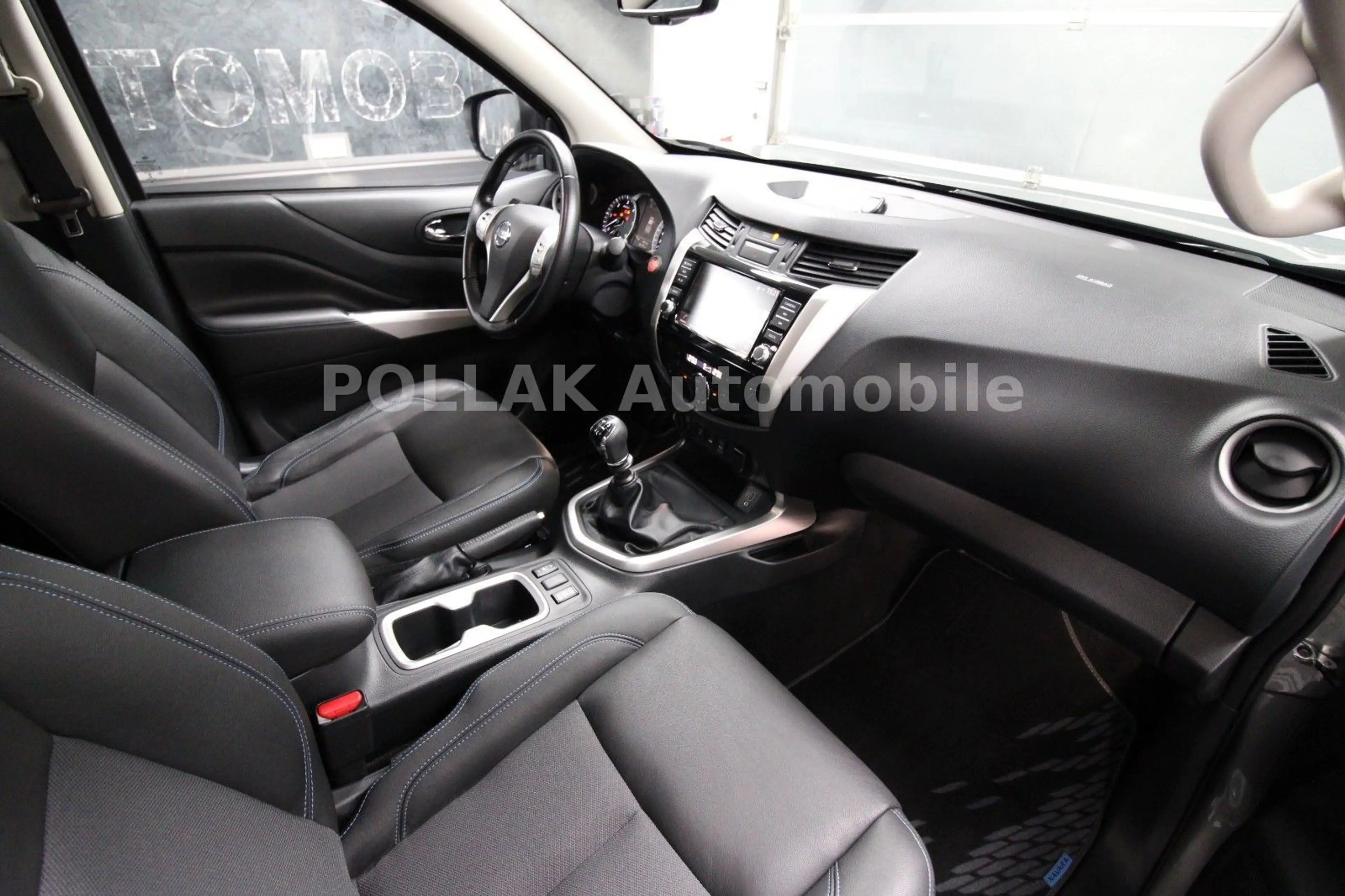 Nissan Navara NP300 N-Guard DC 4x4*LED*NAVI*LEDER*SHZ* — photo 7