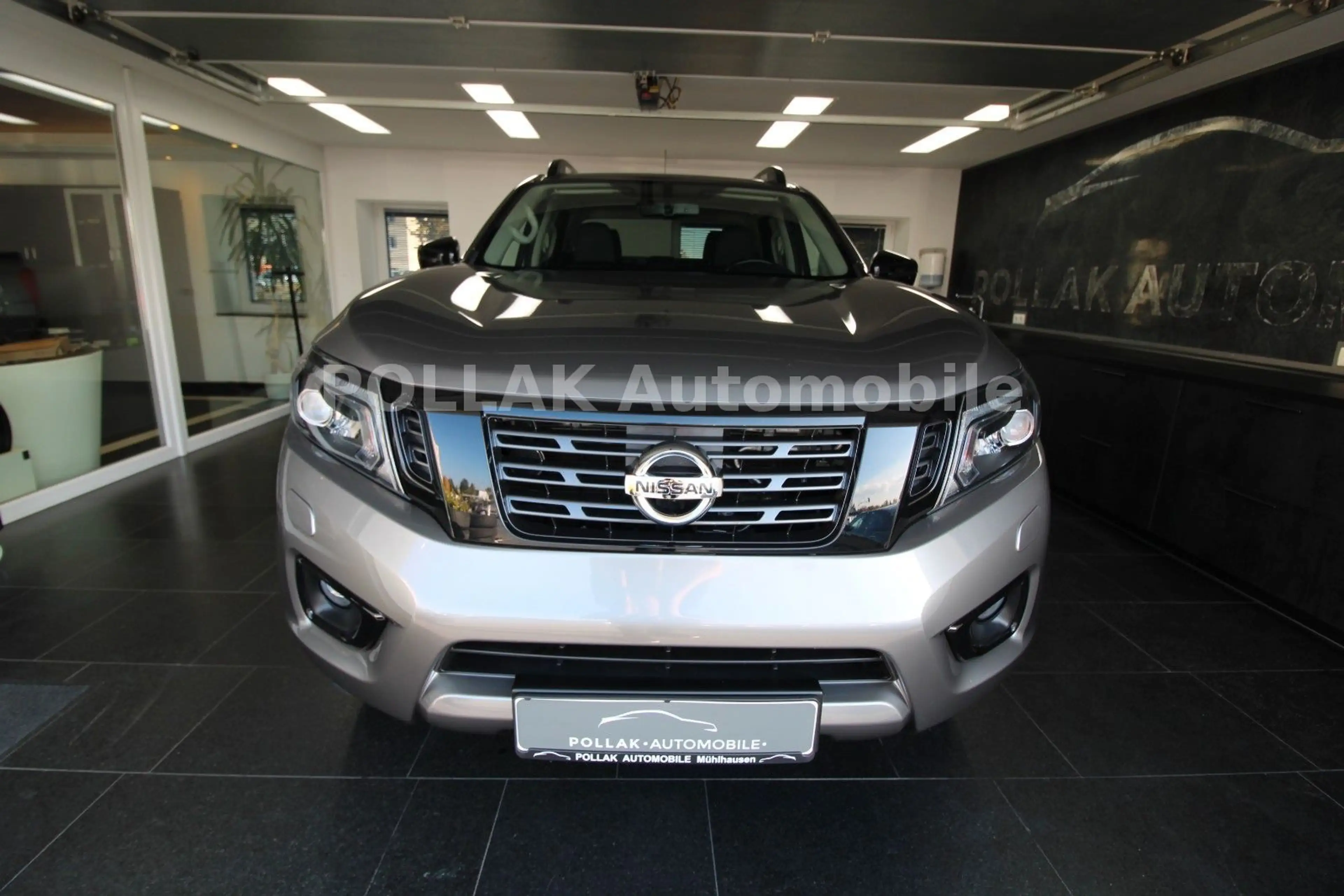 Nissan Navara NP300 N-Guard DC 4x4*LED*NAVI*LEDER*SHZ* — photo 13