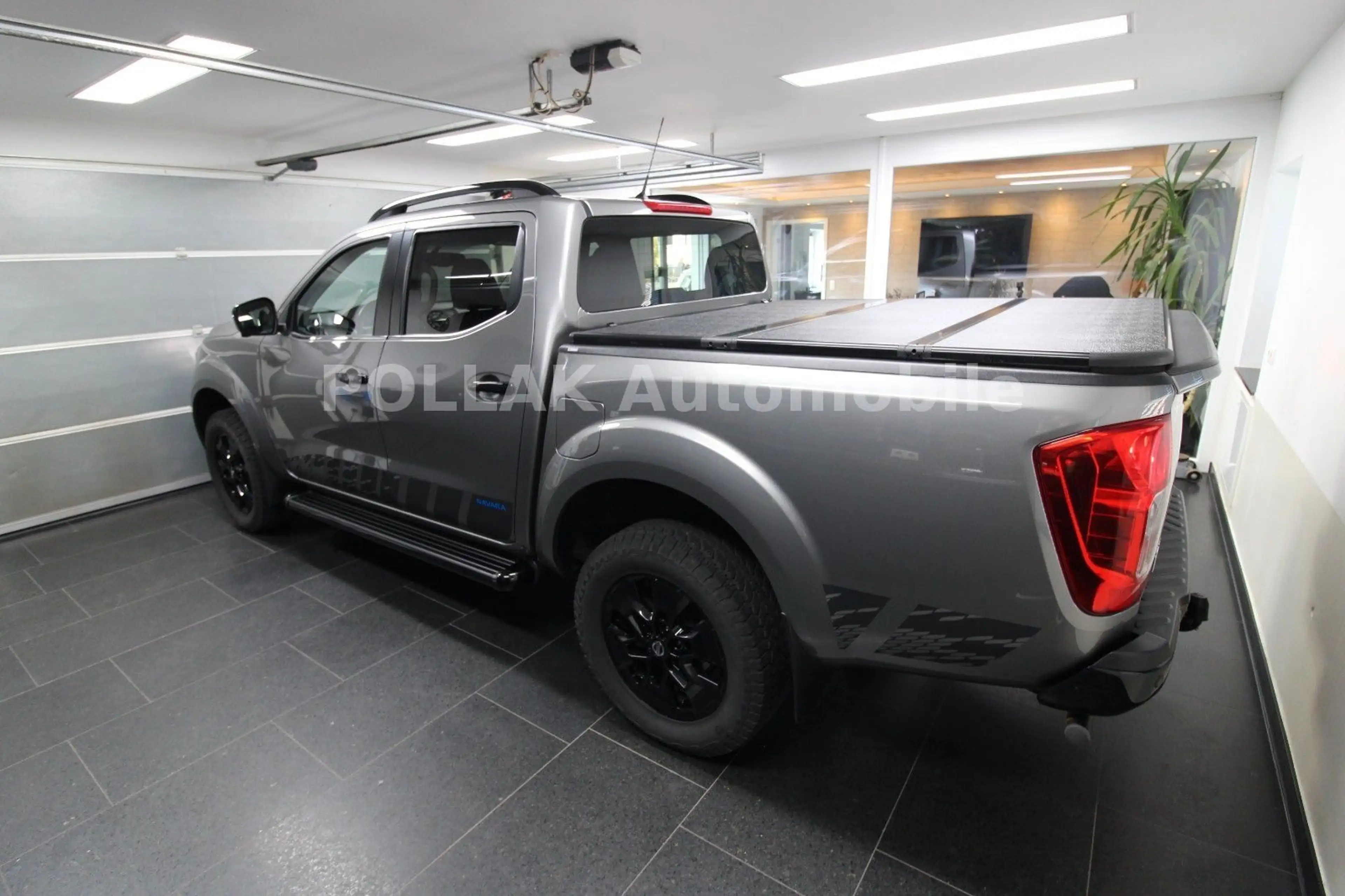 Nissan Navara NP300 N-Guard DC 4x4*LED*NAVI*LEDER*SHZ* — photo 5