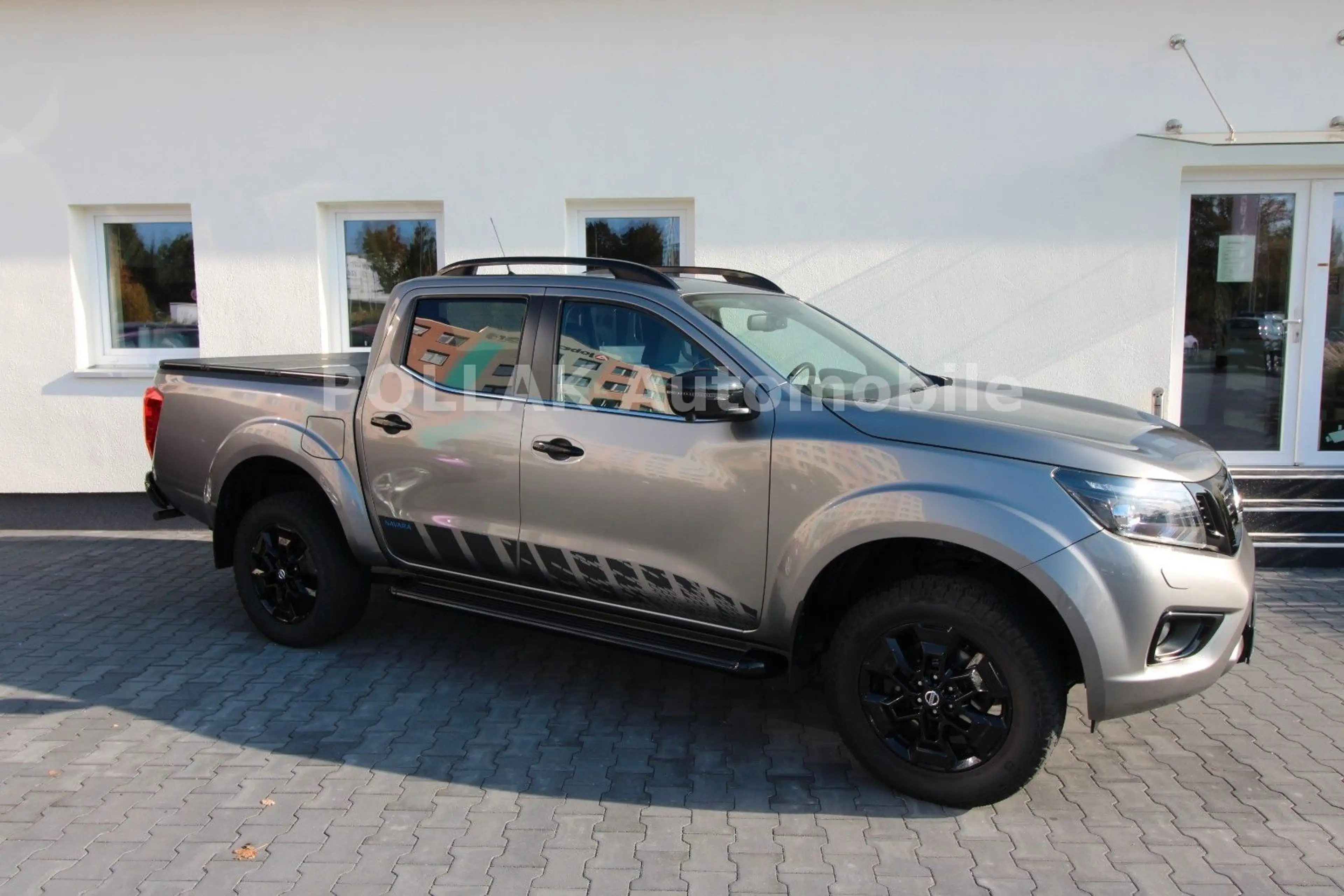 Nissan Navara NP300 N-Guard DC 4x4*LED*NAVI*LEDER*SHZ*