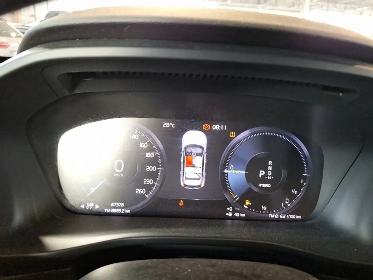 Volvo XC40 T5 RECHARGE PLUG-IN AUTO CORE SUV, миниатюра 8
