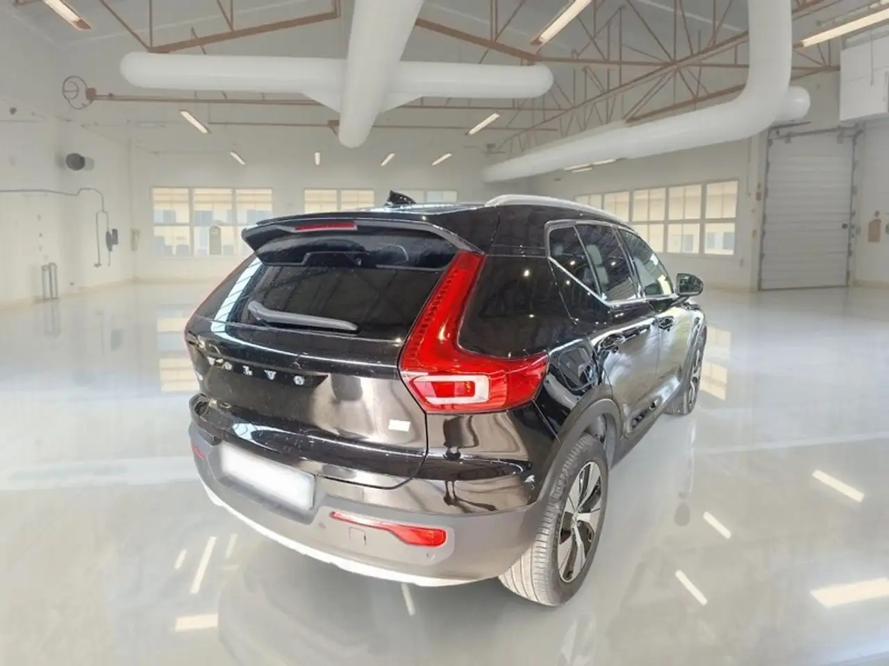 Volvo XC40 T5 RECHARGE PLUG-IN AUTO CORE SUV, миниатюра 4