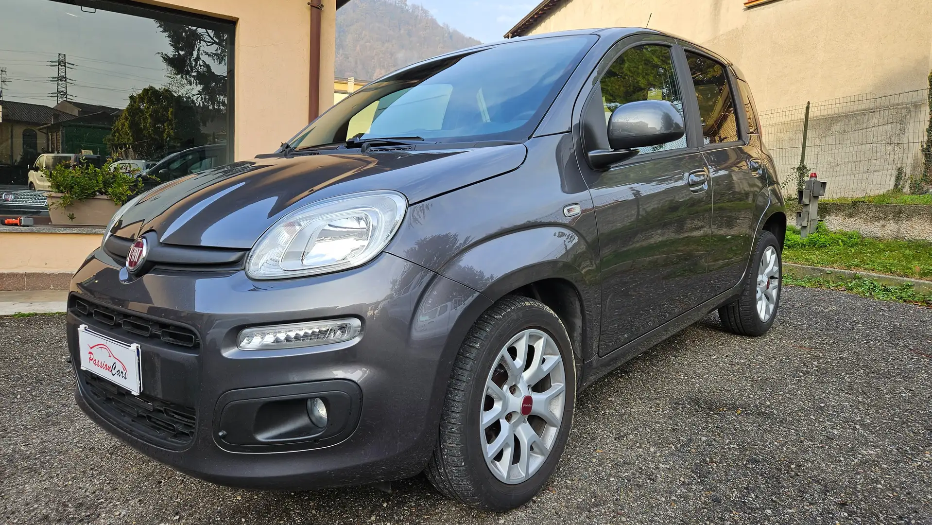 Fiat Panda 1.2 Lounge 69cv Full Optional Come Nuova ! Grau - 1