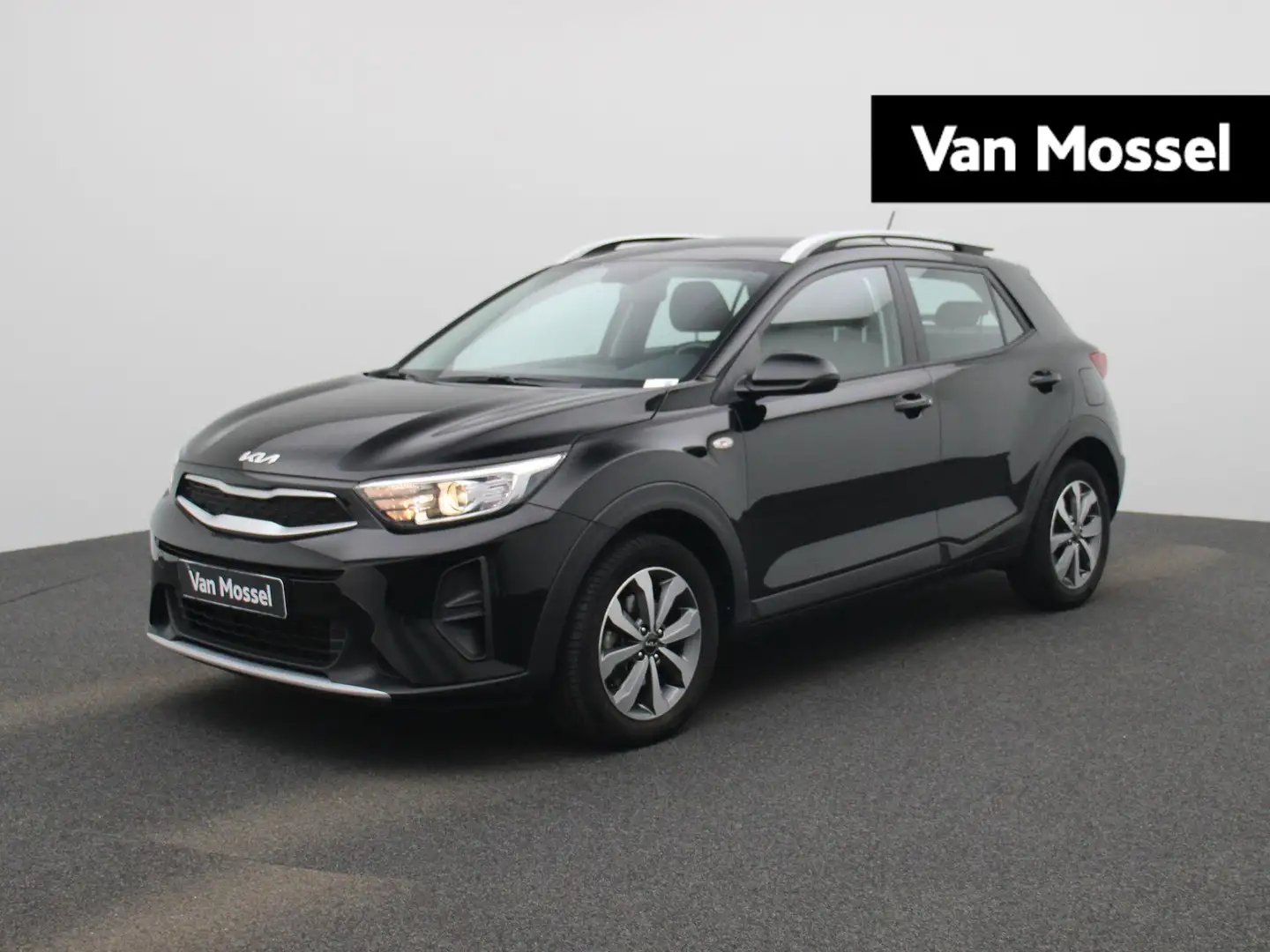 Kia Stonic 1.2 Urban Edition Zwart - 1