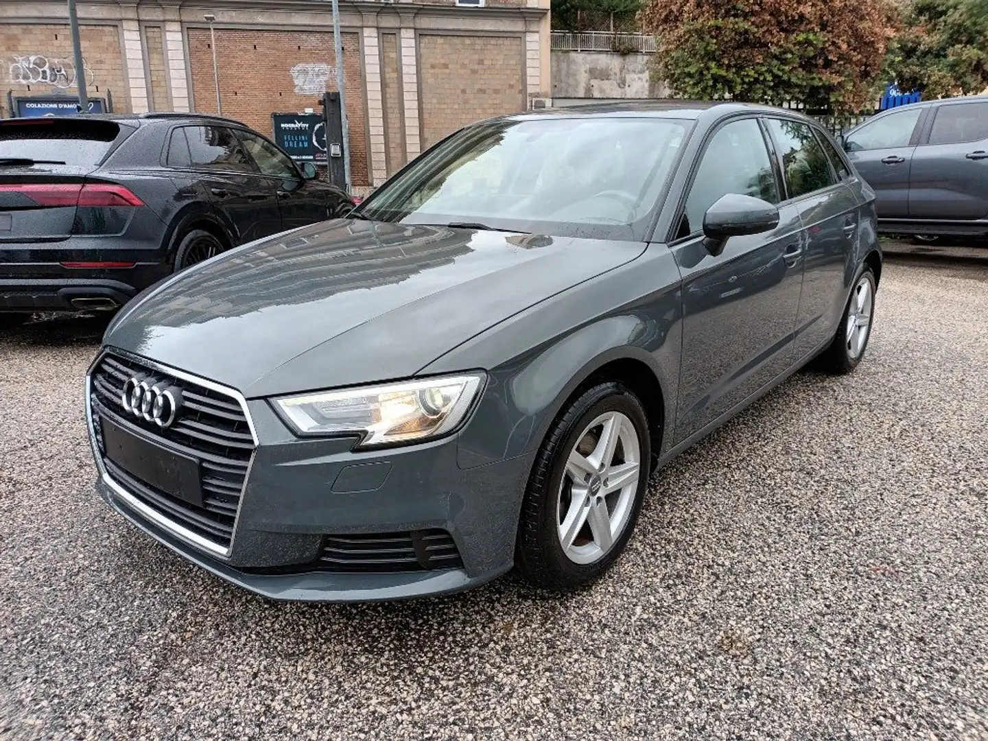 Audi A3 SPB 30 TDI BUSINESS STRONIC 116CV NAVI ITALIA Grigio - 2