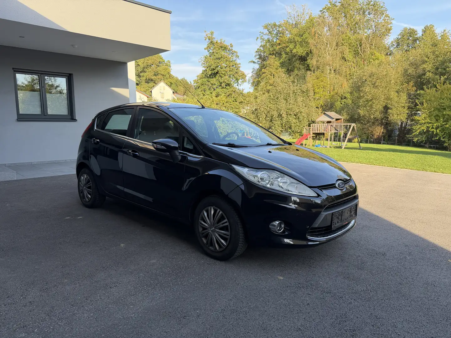 Ford Fiesta Titanium 1,25 - 2