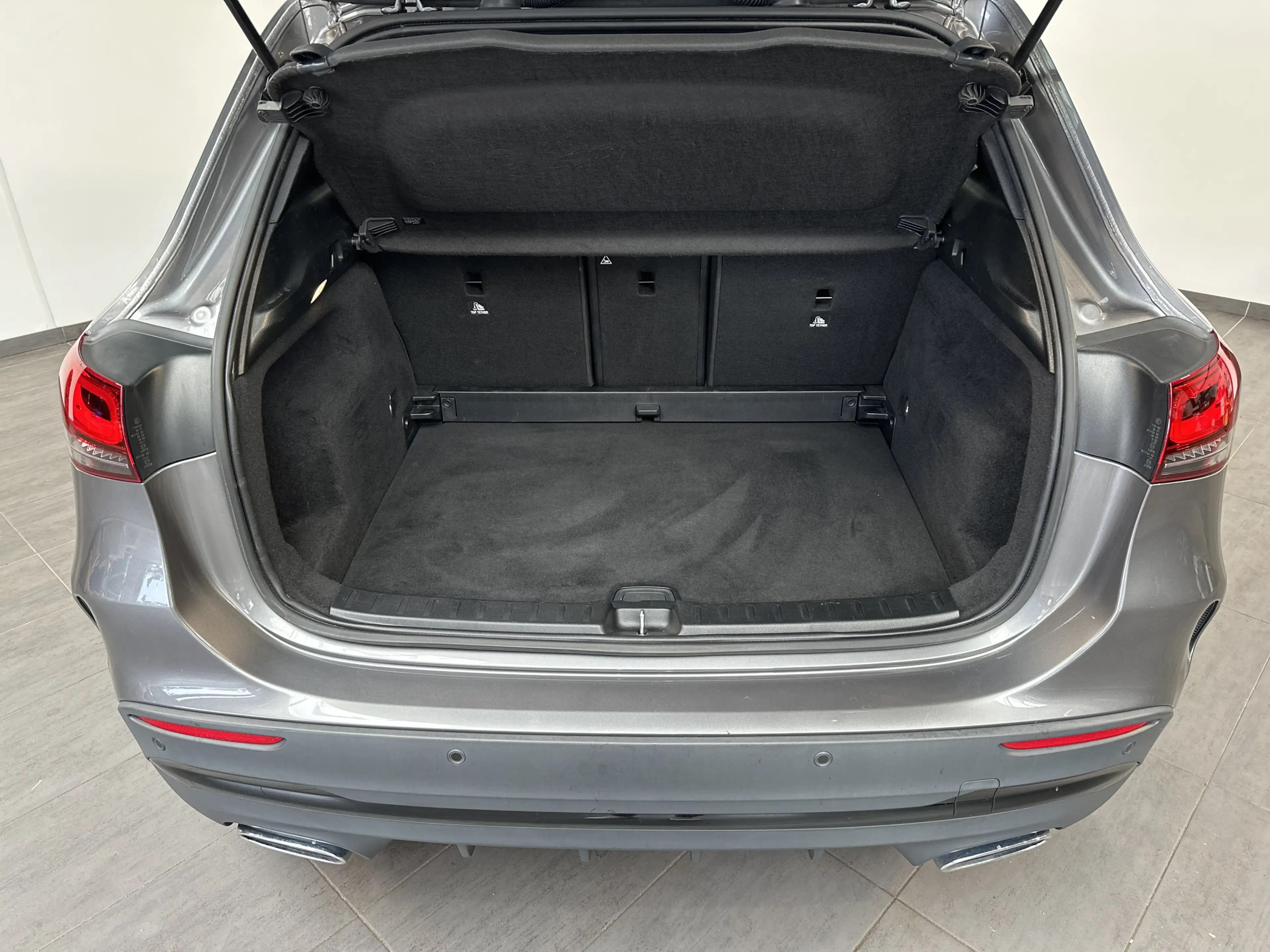 Mercedes-Benz GLA 220 AMG Line NAV+MATRIX+KAMERA+PANO+VCOCK — photo 6