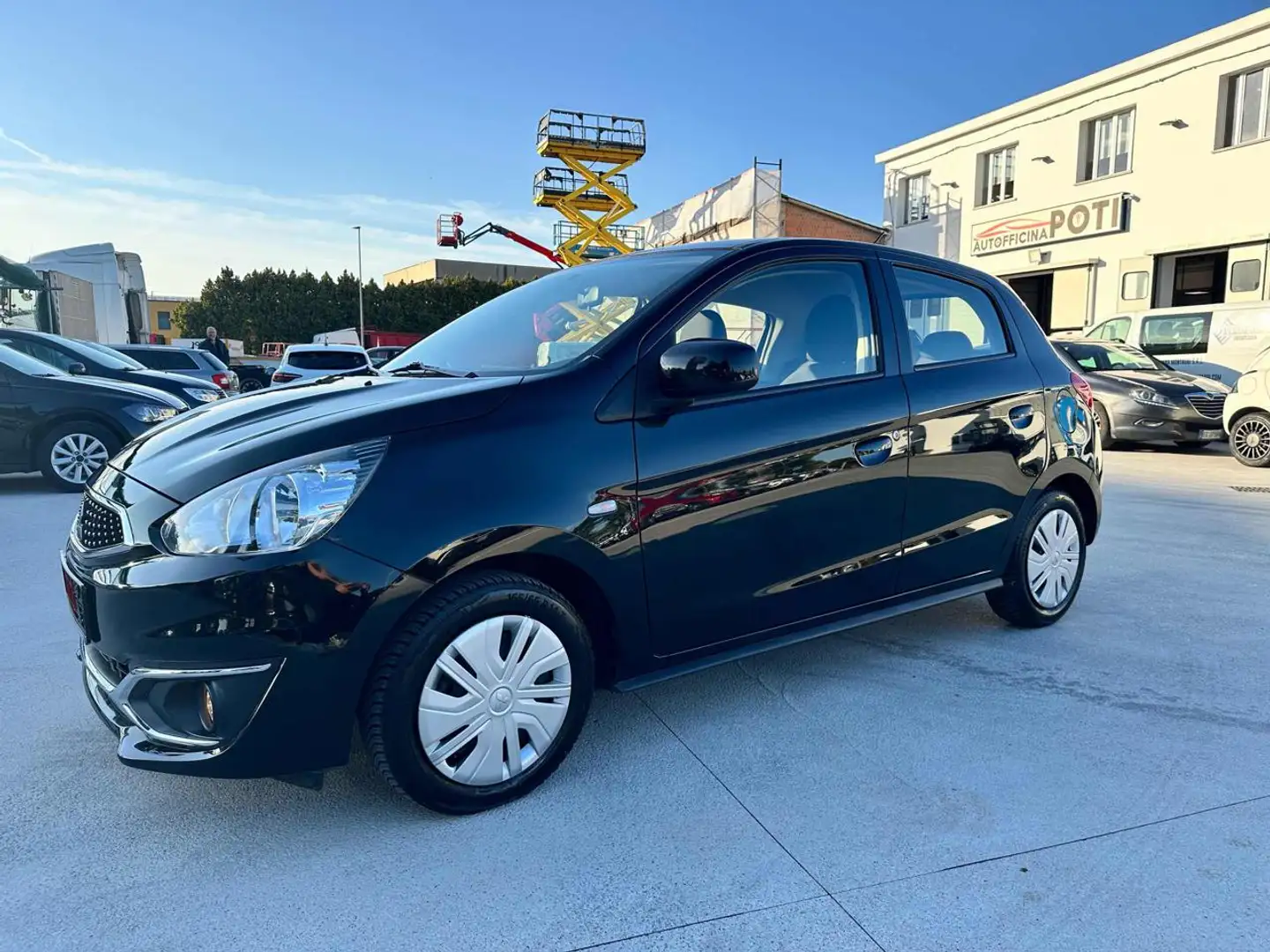 Mitsubishi Space Star 1.0 Invite OK NEOPATENTATO Nero - 1