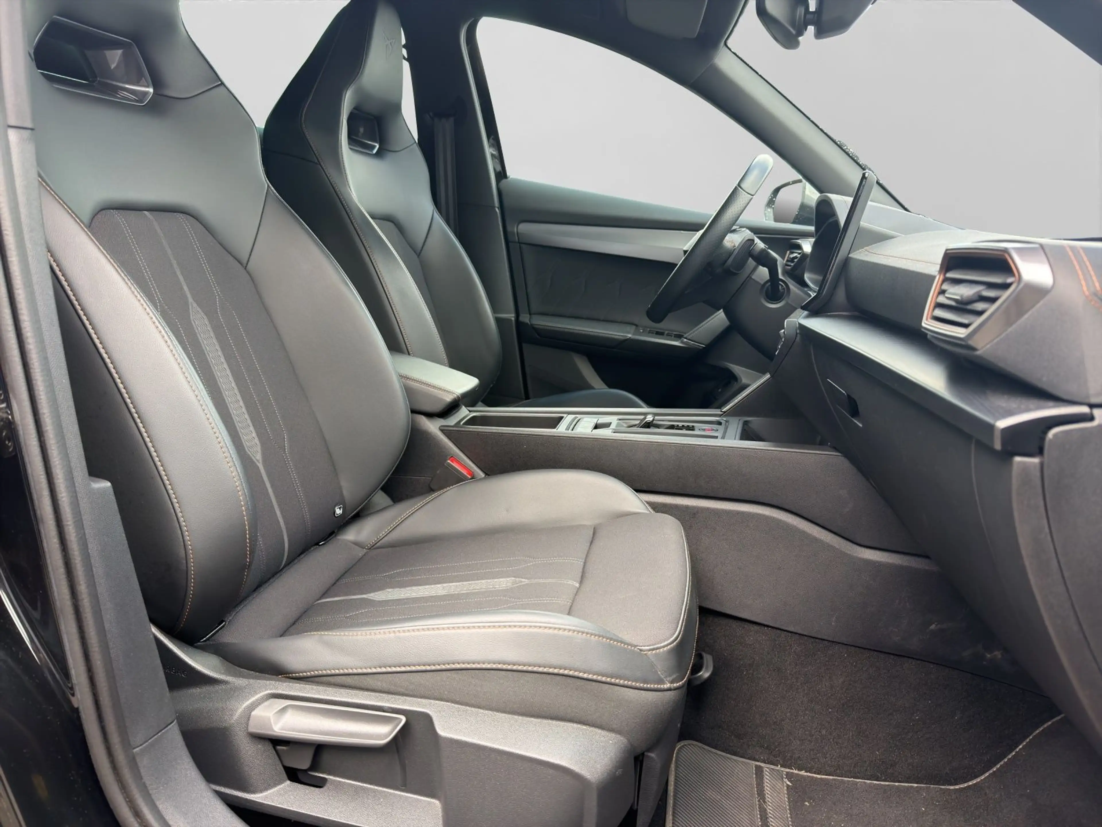 CUPRA Formentor e-Hybrid VZ LM19 ACC KAMERA FULL LINK — photo 4