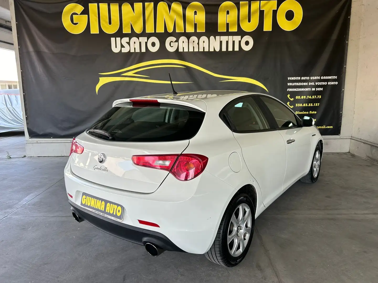 Alfa Romeo Giulietta Giulietta III 2010 2.0 jtdm 140cv Blanco - 2