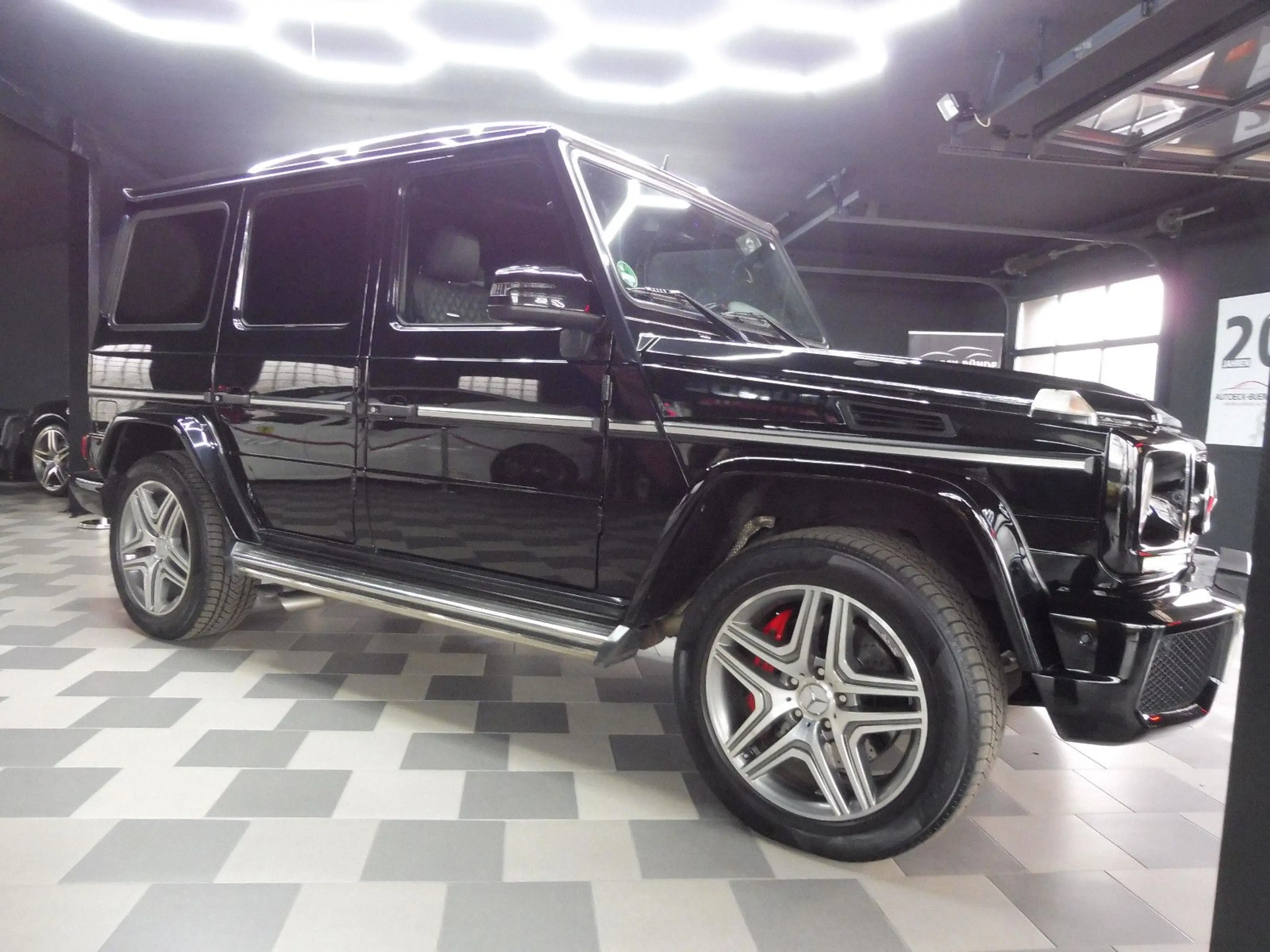 Mercedes-Benz G 63 AMG "DESIGNO" Schiebedach/H&K/Kamera — photo 4