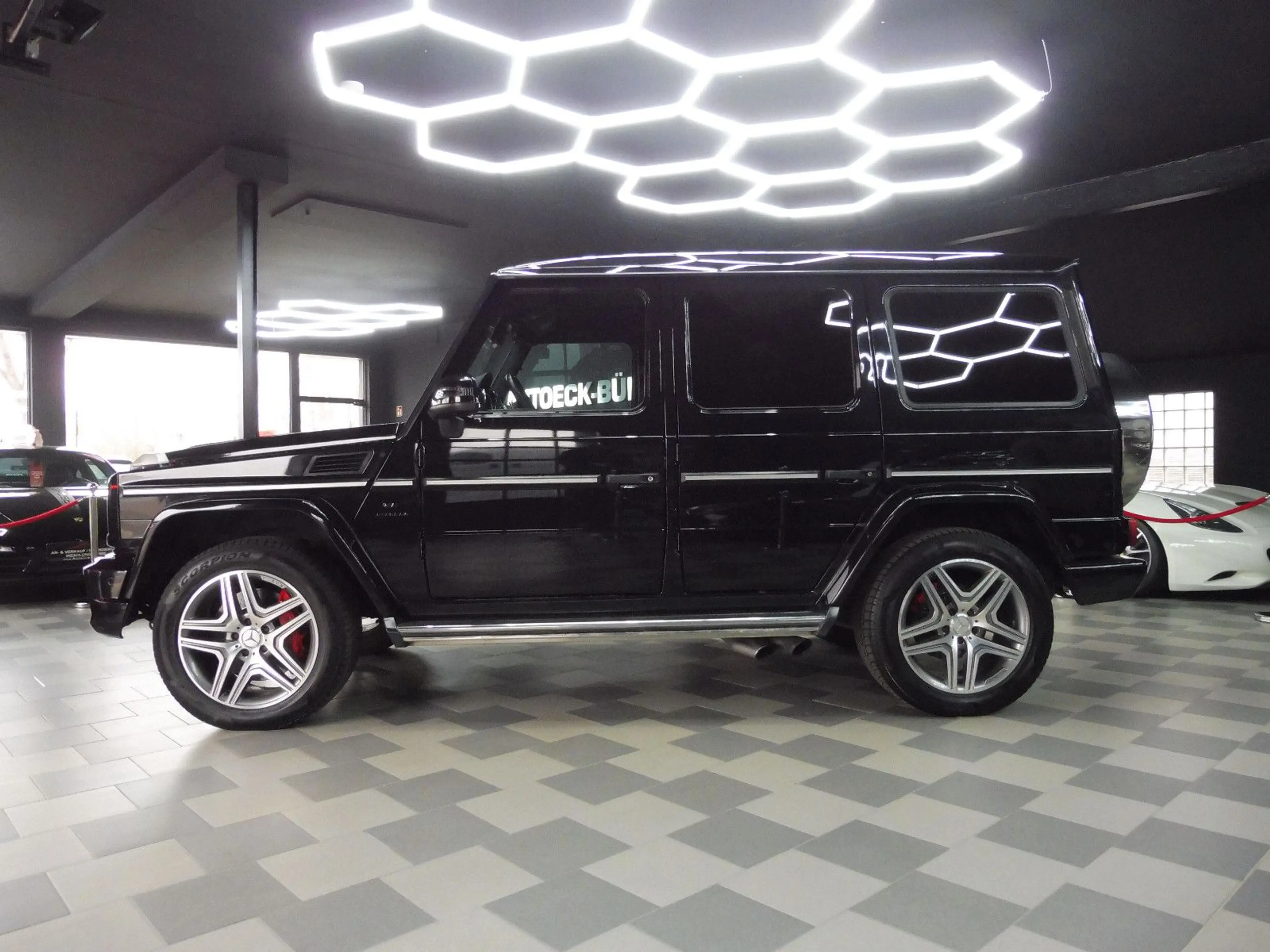 Mercedes-Benz G 63 AMG "DESIGNO" Schiebedach/H&K/Kamera — photo 9