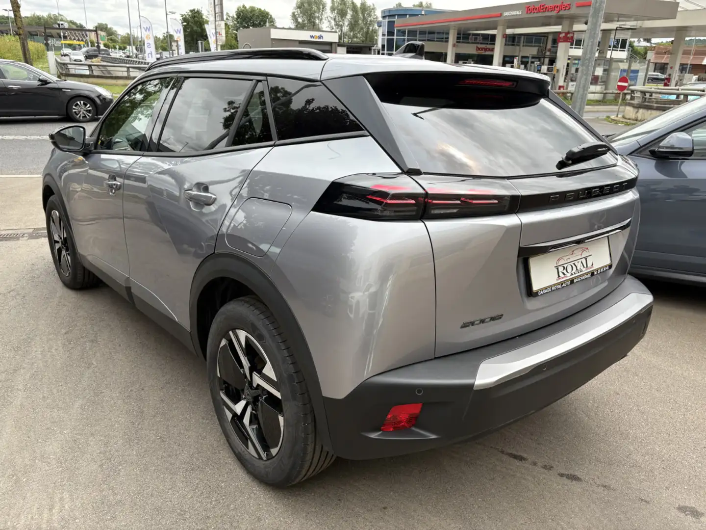 Peugeot 2008 1.2 100CH S&S ALLURE Gris - 2