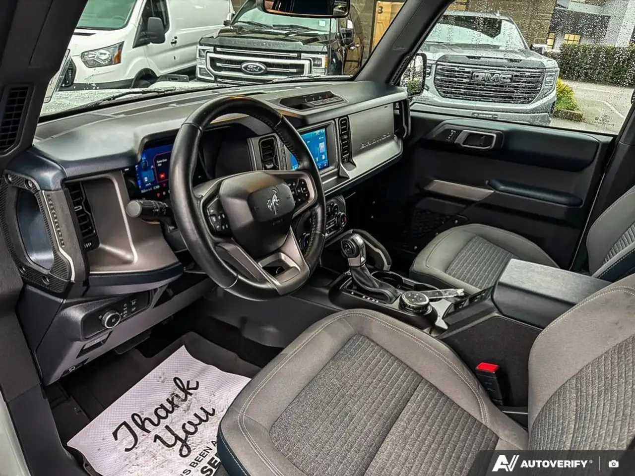 Ford Bronco photo Ford Bronco