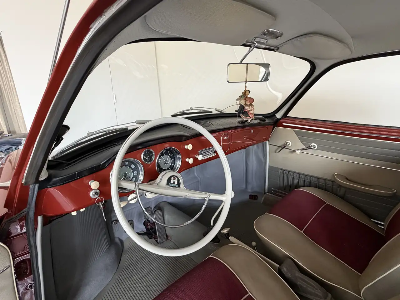 Volkswagen Karmann Ghia Lowlight, foto 7