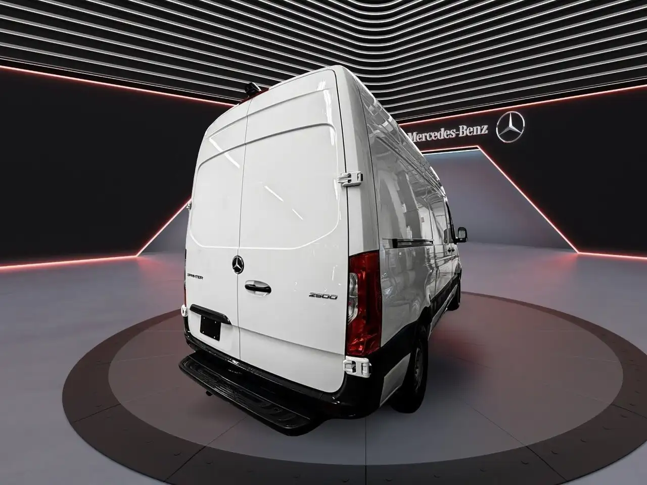 Mercedes-Benz Sprinter снимка Mercedes-Benz Sprinter