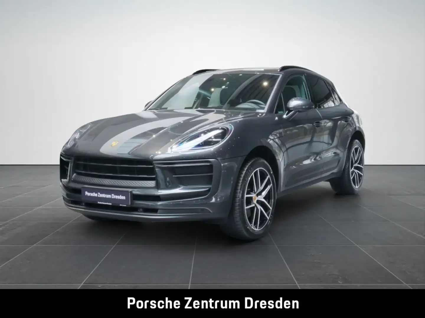 Porsche Macan / BOSE®/ PDLS+/ SWA / Panorama / Sitzh. Grey - 1