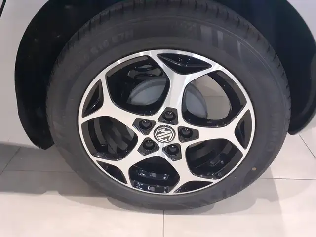 MG MG3 view 5
