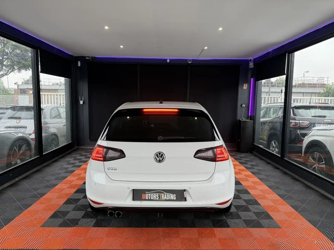 Volkswagen Golf GTD — photo 9