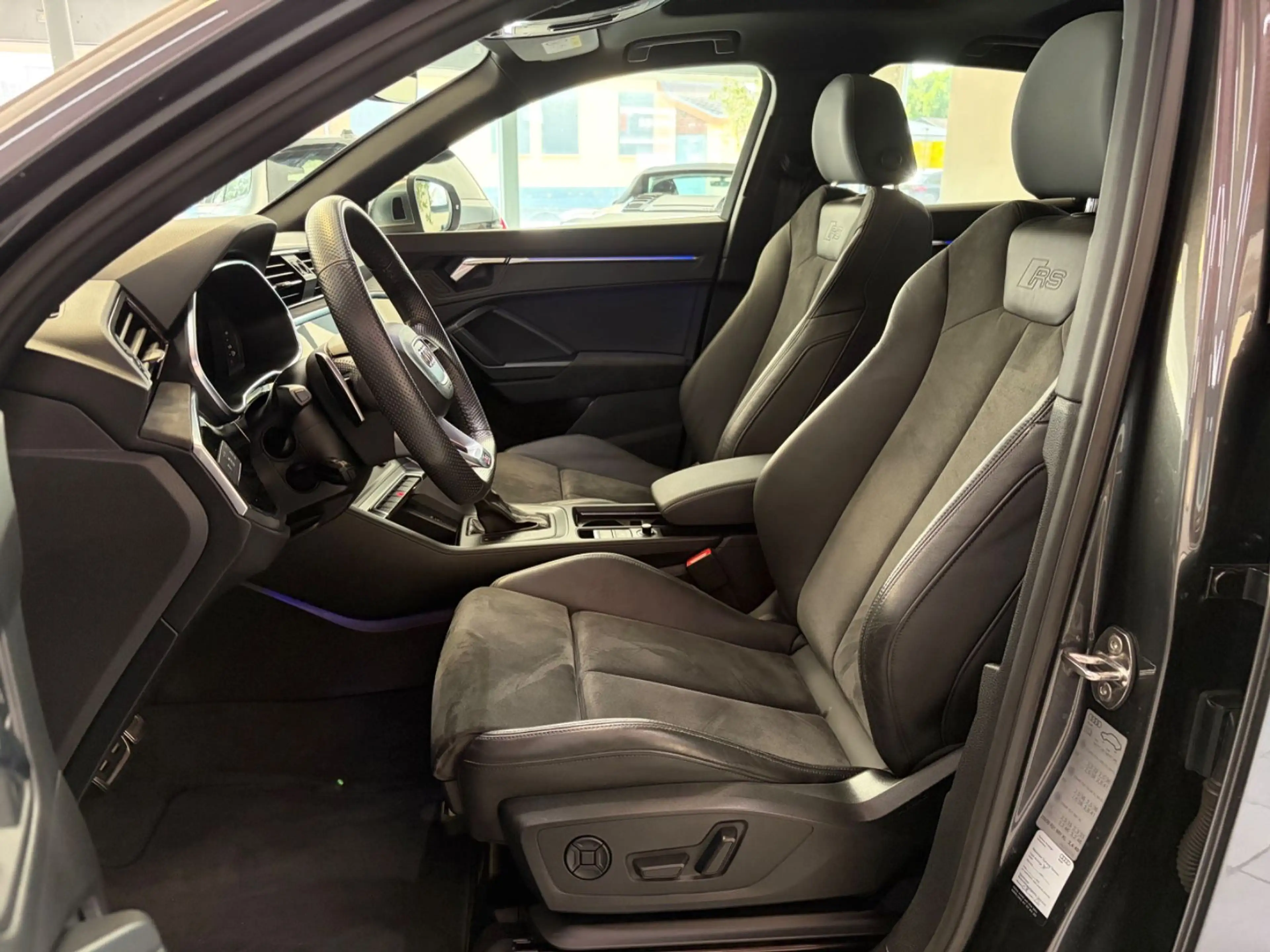 Audi RS Q3 Sportback 2.5 TFSI Quattro — photo 15