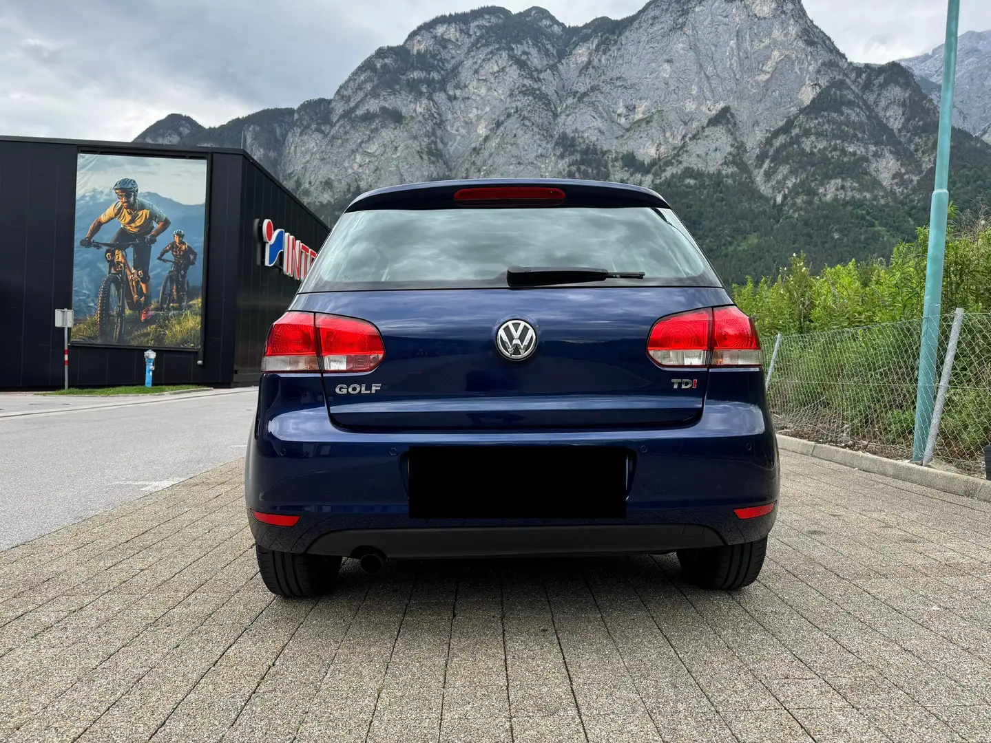 Volkswagen Golf Comfortline 1,6 TDI PARKSENSOREN TEMPOMAT - 2